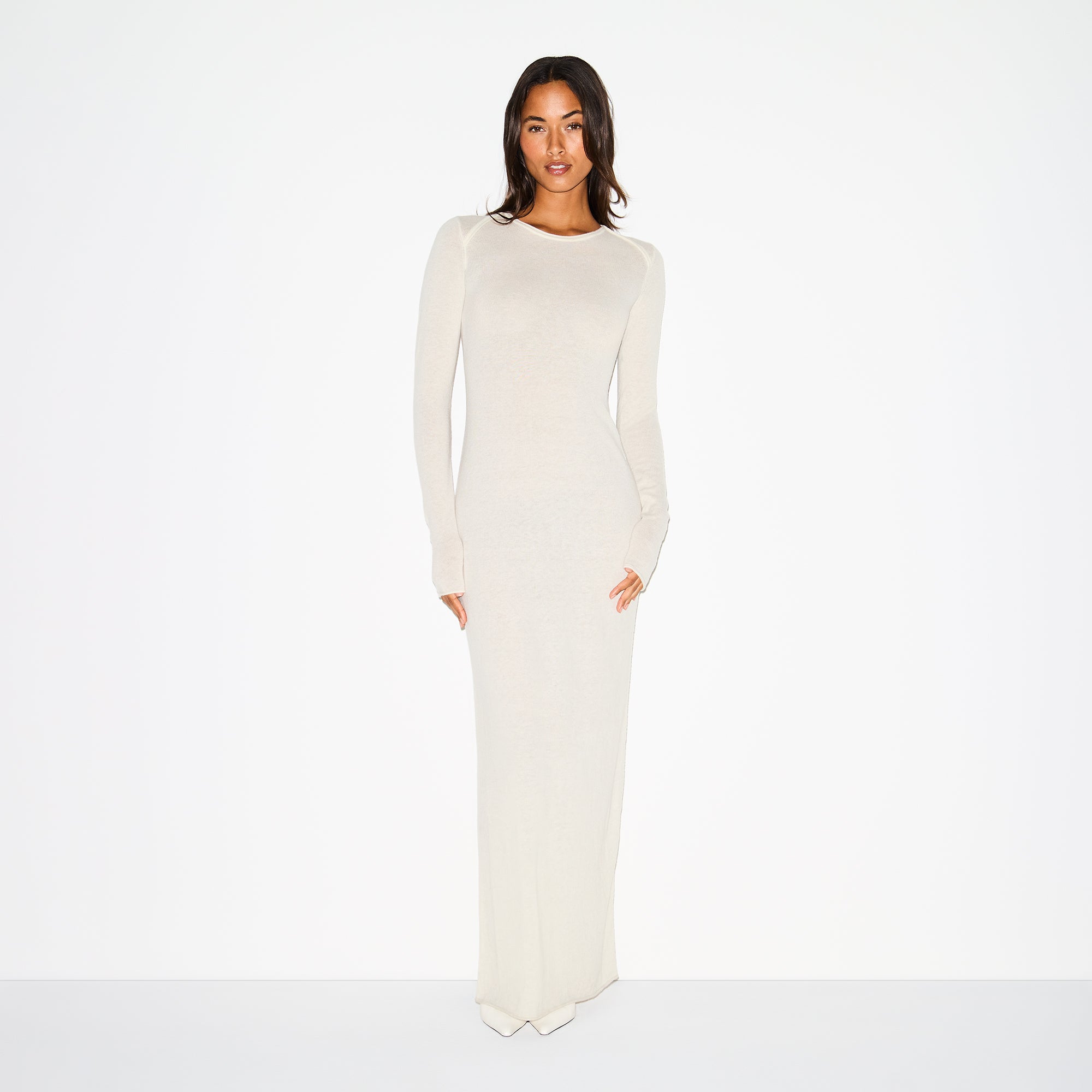 FEATHERWEIGHT CASHMERE LONG SLEEVE MAXI DRESS | EGRET ON A MODEL FRONT VIEW @ | FOCUS: 0.0, 1.0, 0.9