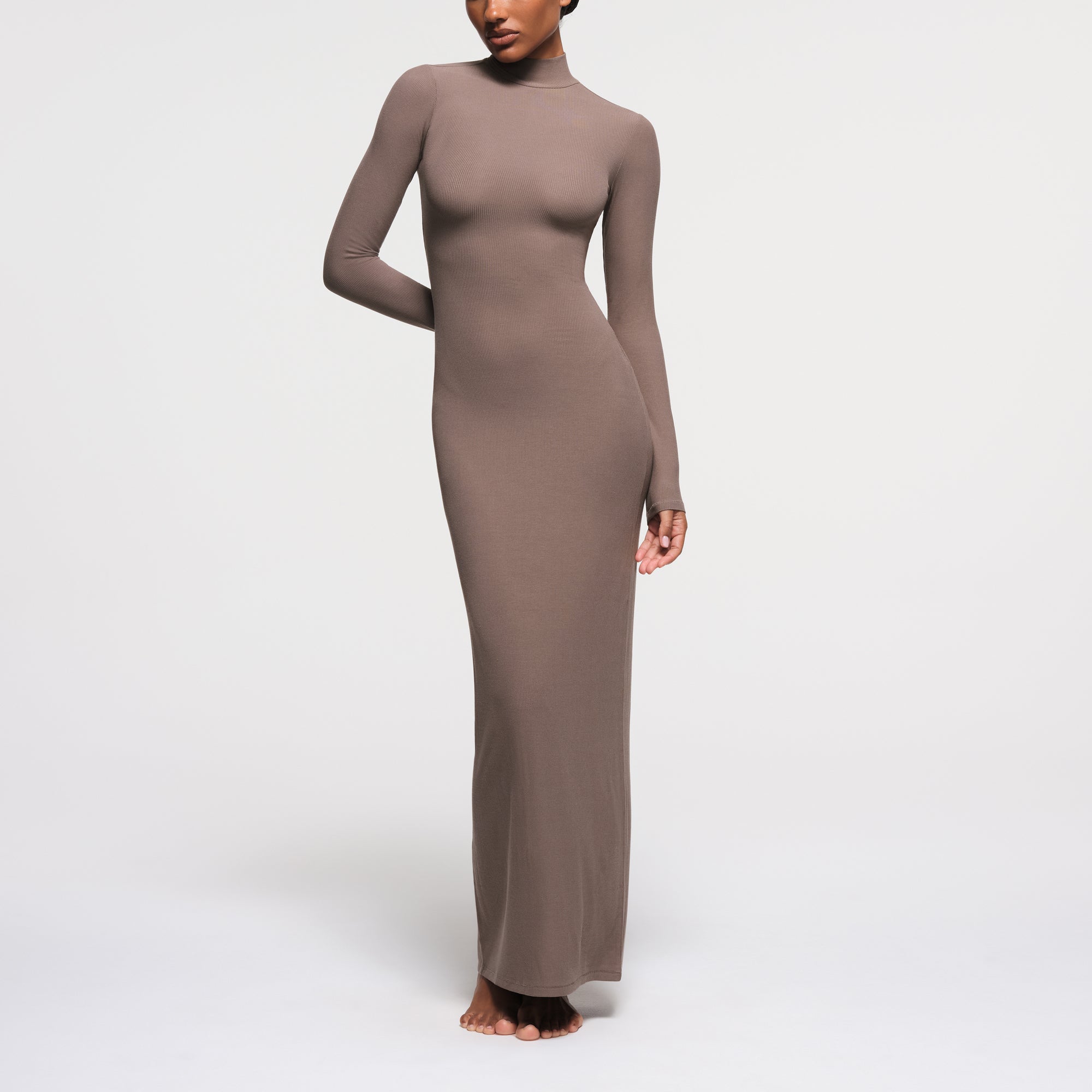 Floor length turtleneck dress deals