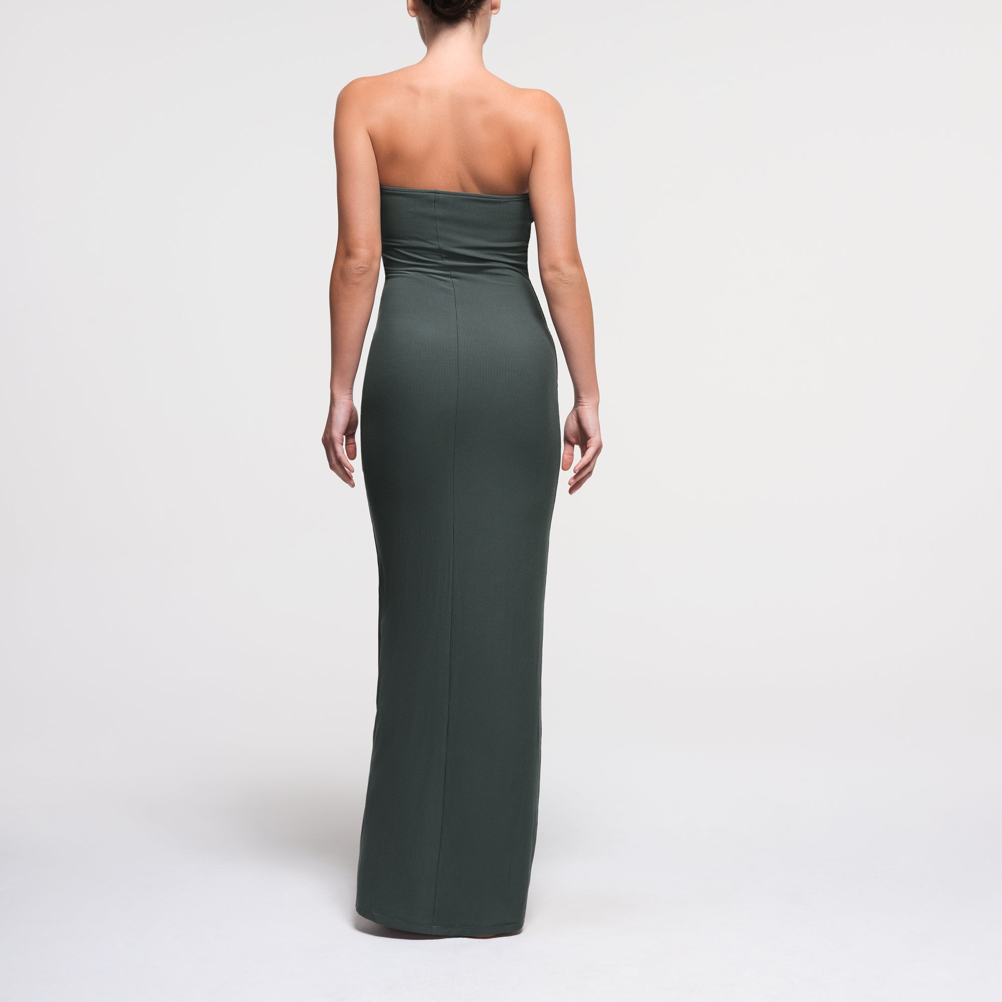 【関税込み】SKIMS ブルー Soft Lounge ロングガウン SOFT LOUNGE TUBE DRESS | DEEP SEA