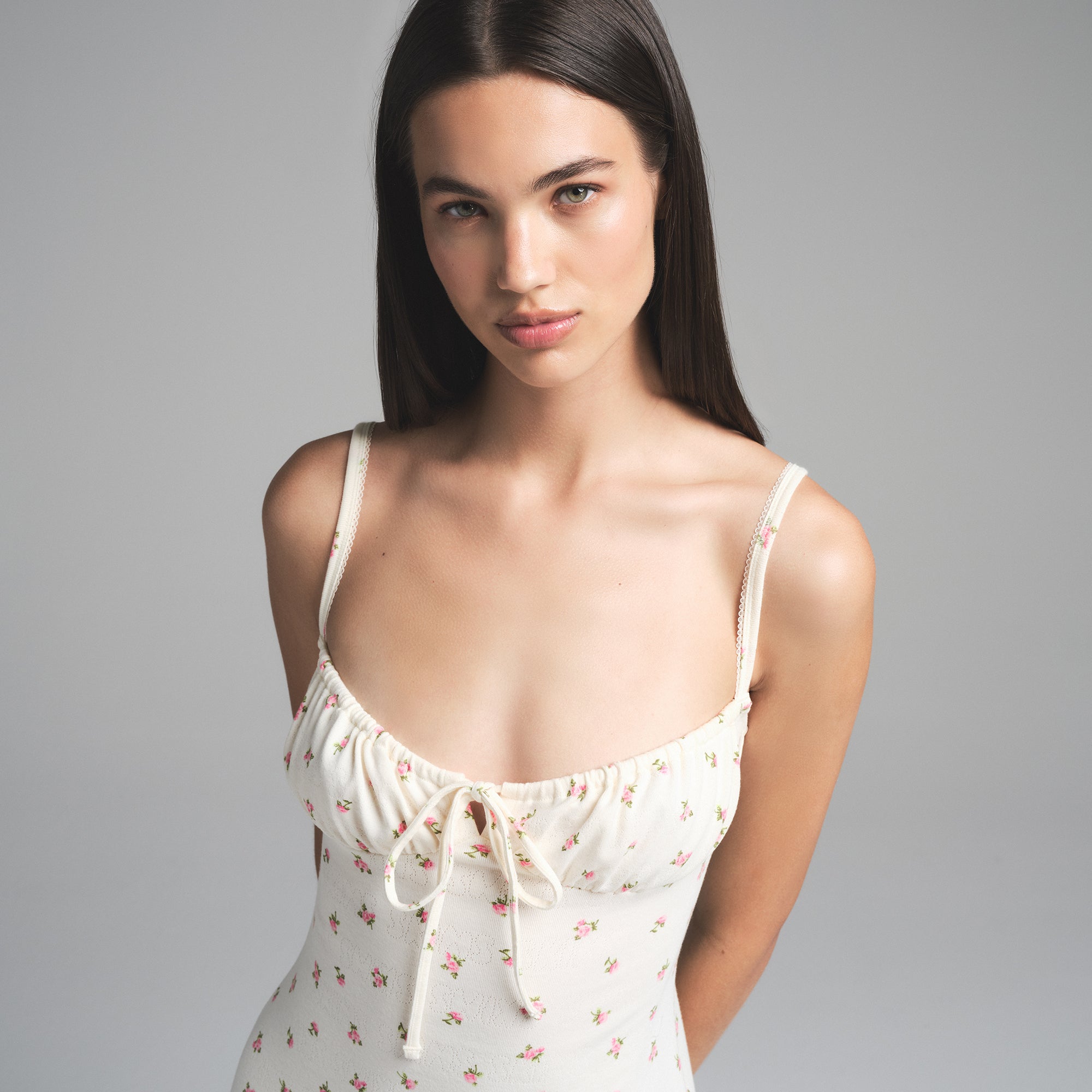 LOGO POINTELLE MINI DRESS | MARBLE PINK ROSEBUD PRINT