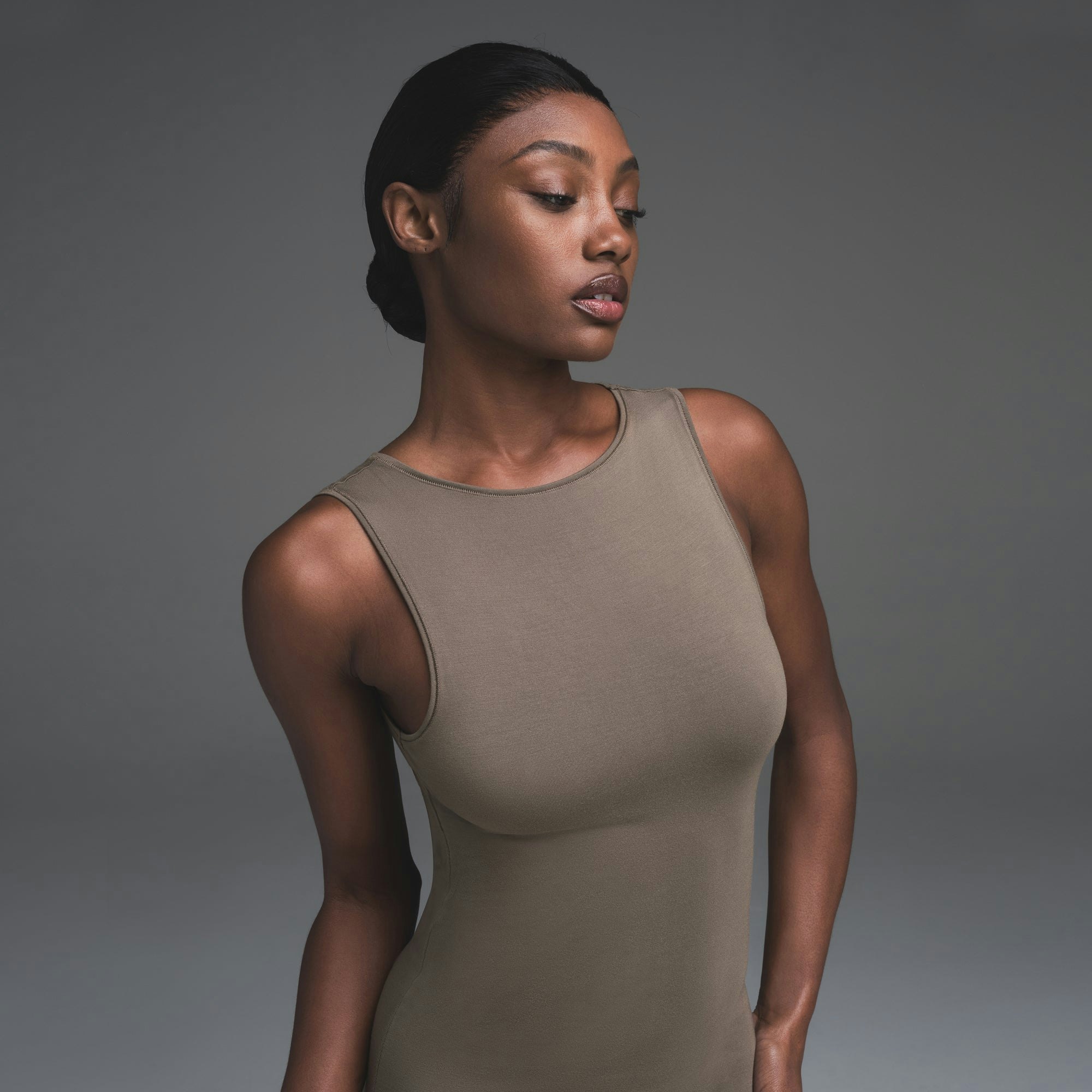 SMOOTH LOUNGE LONG BOAT NECK DRESS | TRUFFLE  ON A MODEL SIDE VIEW | FOCUS: 0.0, 1.0, 0.9