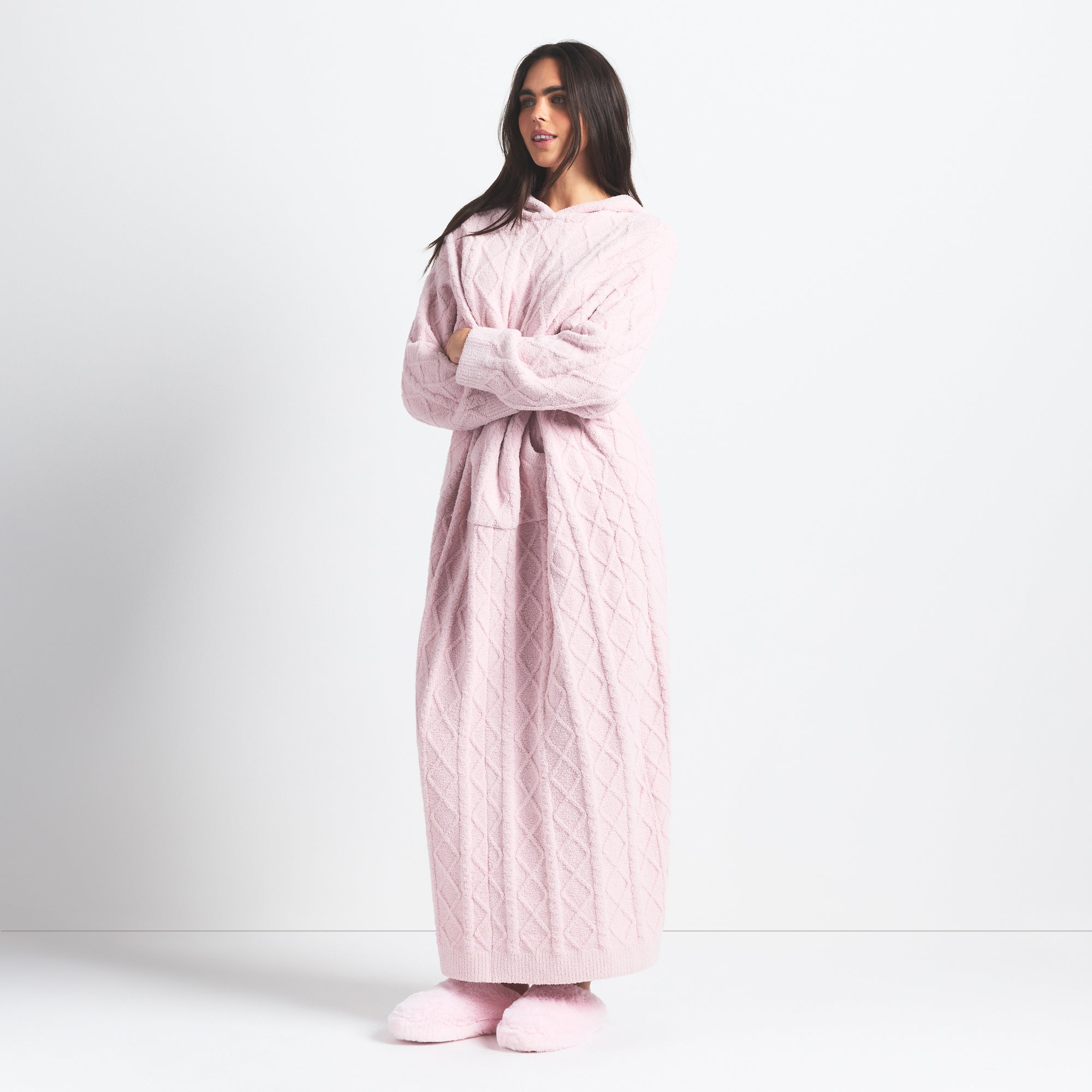 COZY LIGHT OVERSIZED CABLEKNIT LONG DRESS | CHERRY BLOSSOM ON A MODEL FRONT VIEW @ | FOCUS: 0.0, 1.0, 0.9