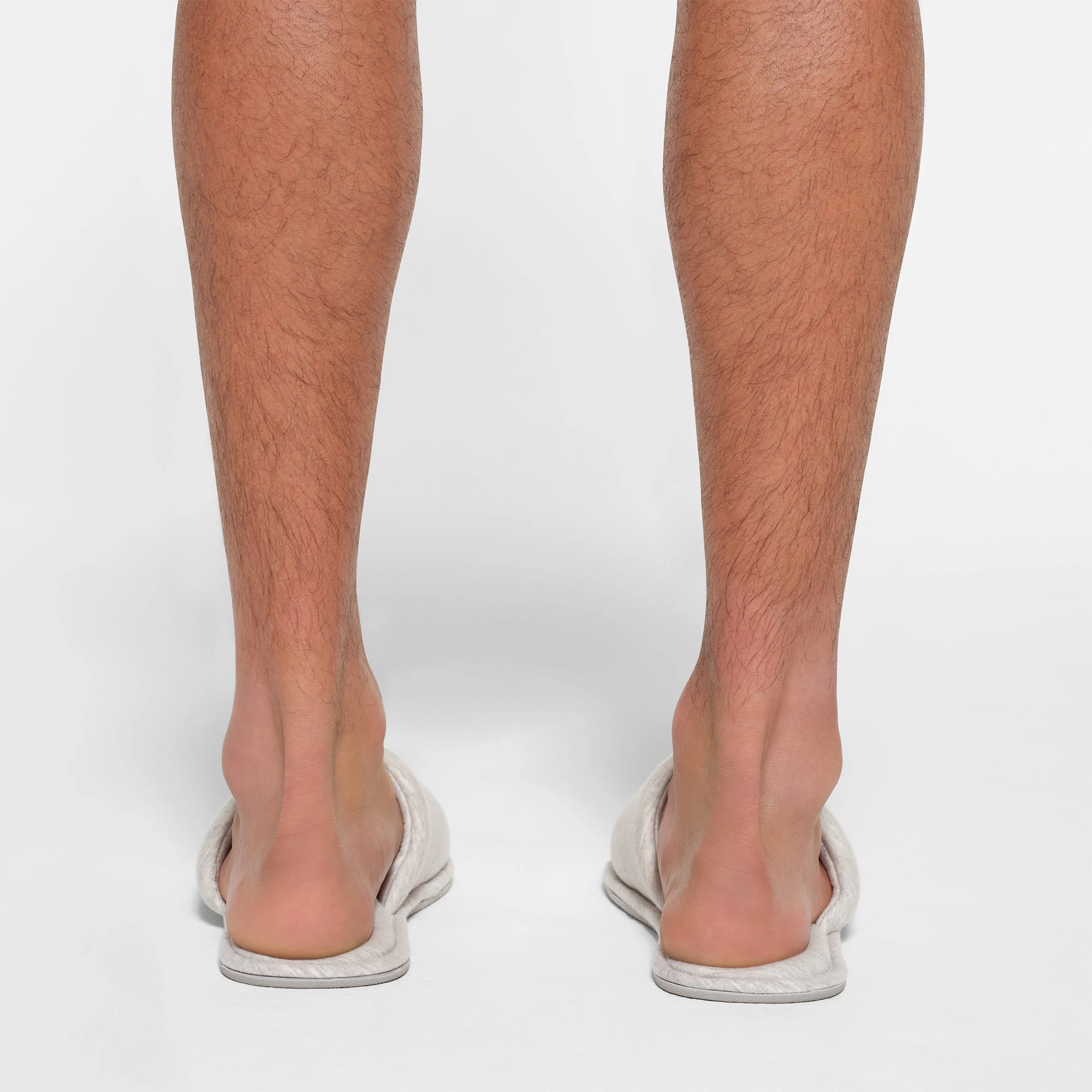 COTTON SLIPPER | LIGHT HEATHER GREY ON A MODEL BACK VIEW