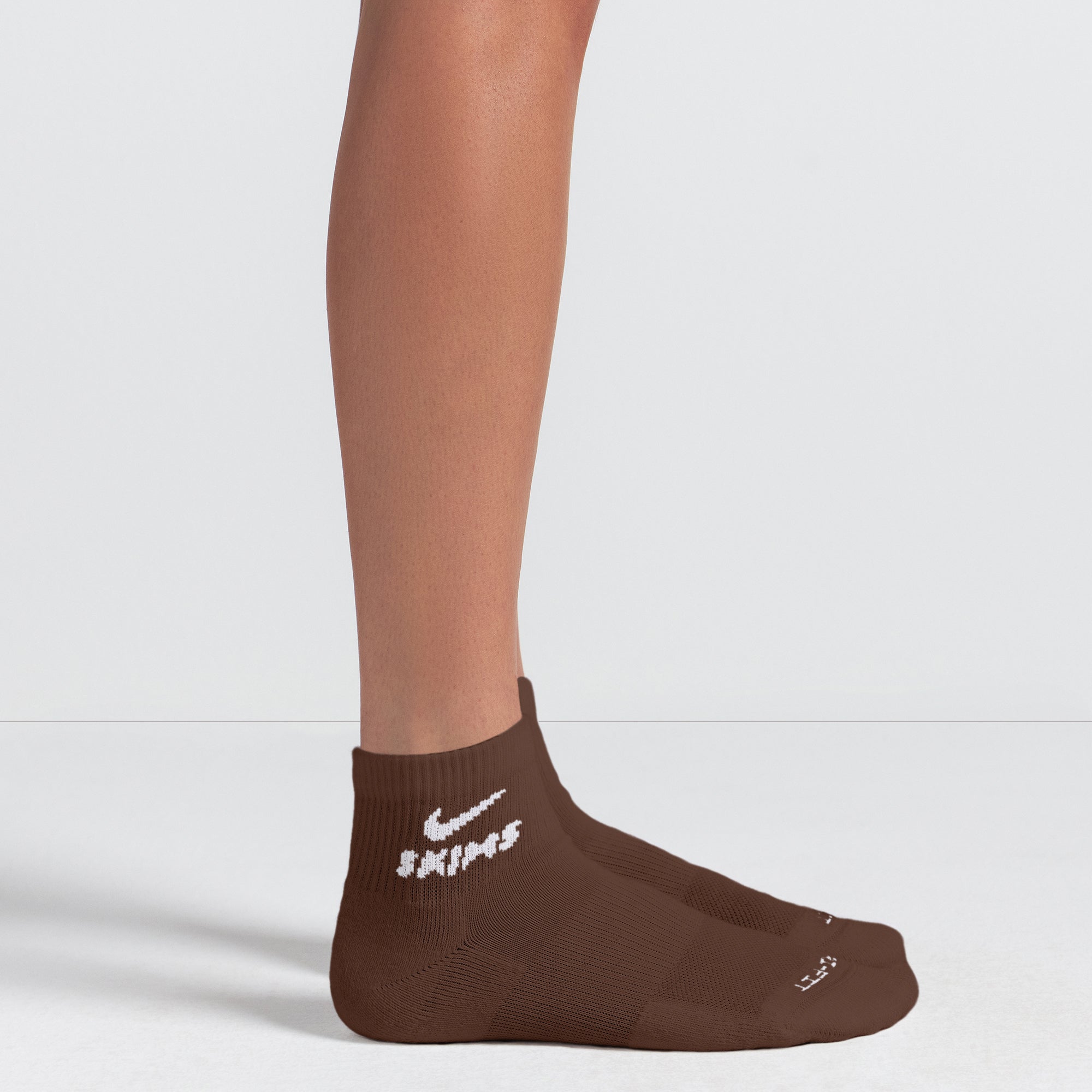 IQ8106-903-DarkSepiaMulti-DSP-