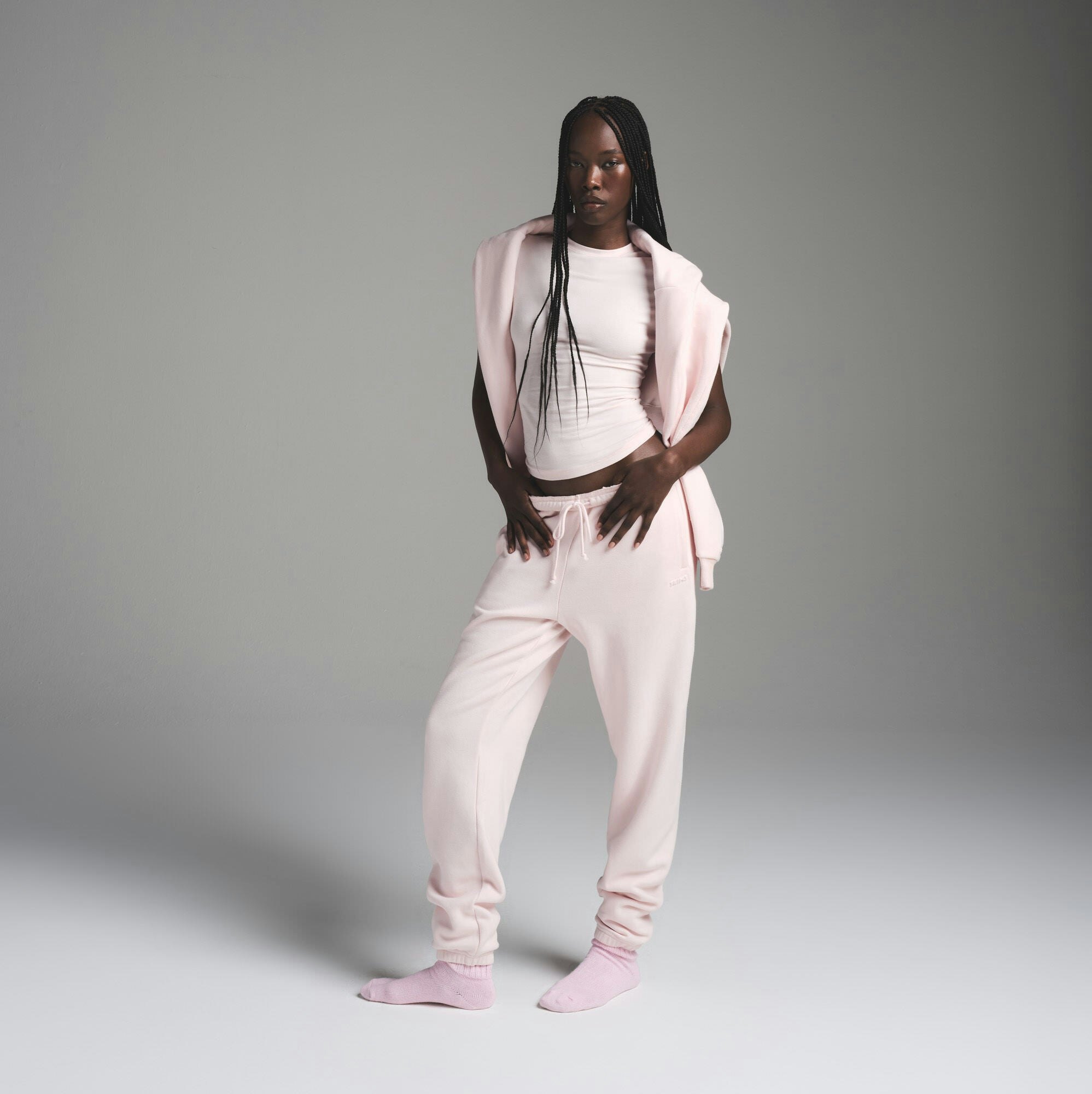 COTTON FLEECE CLASSIC JOGGER | BARELY PINK ON A MODEL FRONT VIEW | FOCUS: 0.0, 1.0, 0.9