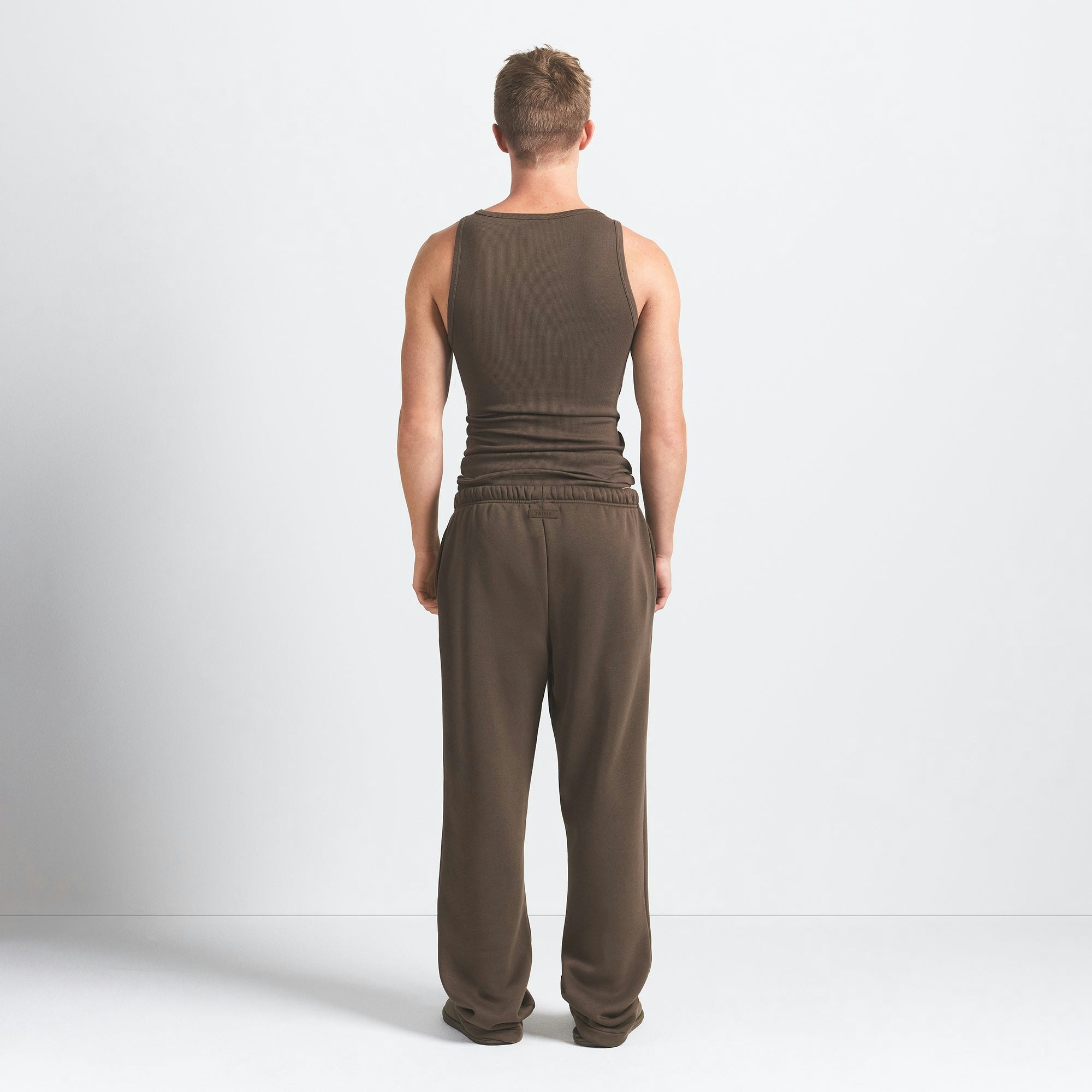 FLEECE LOUNGE MENS CLASSIC STRAIGHT LEG PANT | DRIFTWOOD ON A MODEL BACK VIEW @ | FOCUS: 0.0, 1.0, 0.9