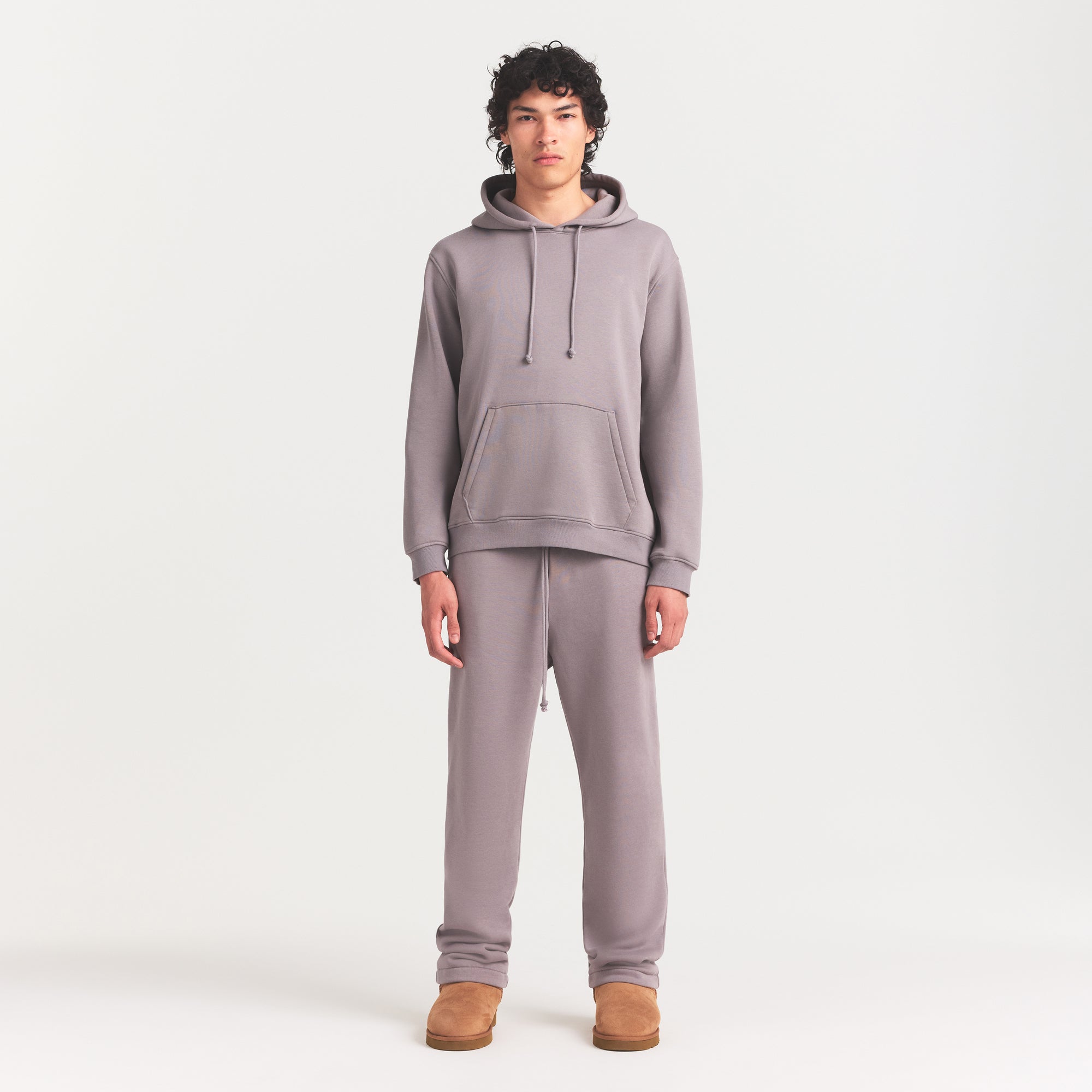 FLEECE LOUNGE MENS CLASSIC STRAIGHT LEG PANT | SHADOW ON A MODEL FRONT VIEW @ | FOCUS: 0.0, 1.0, 0.9