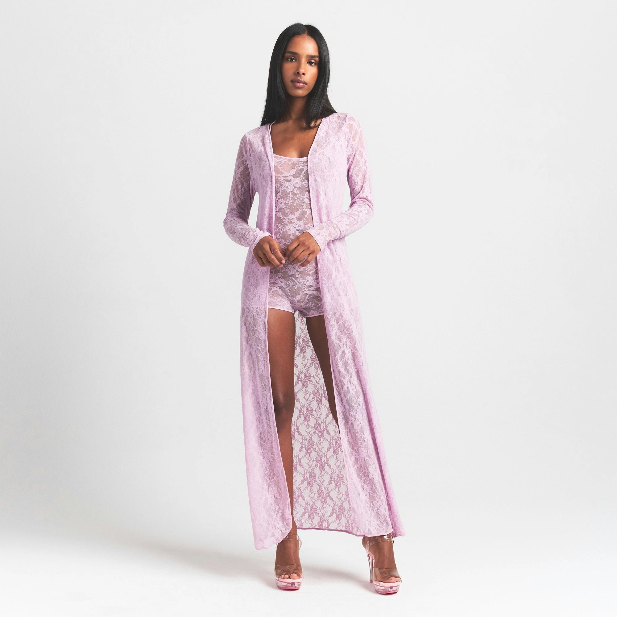 STRETCH LACE LONG ROBE | BABY PINK ON A MODEL FRONT VIEW @ | FOCUS: 0.0, 1.0, 0.9