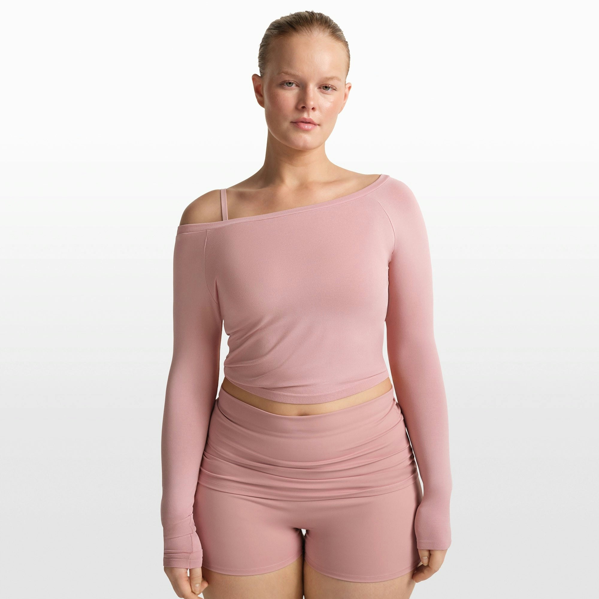 NikeSKIMS STRETCH KNIT LONG SLEEVE BOATNECK TOP | HIMALAYAN ON A MODEL FRONT VIEW @ | FOCUS: 0.0, 1.0, 0.9