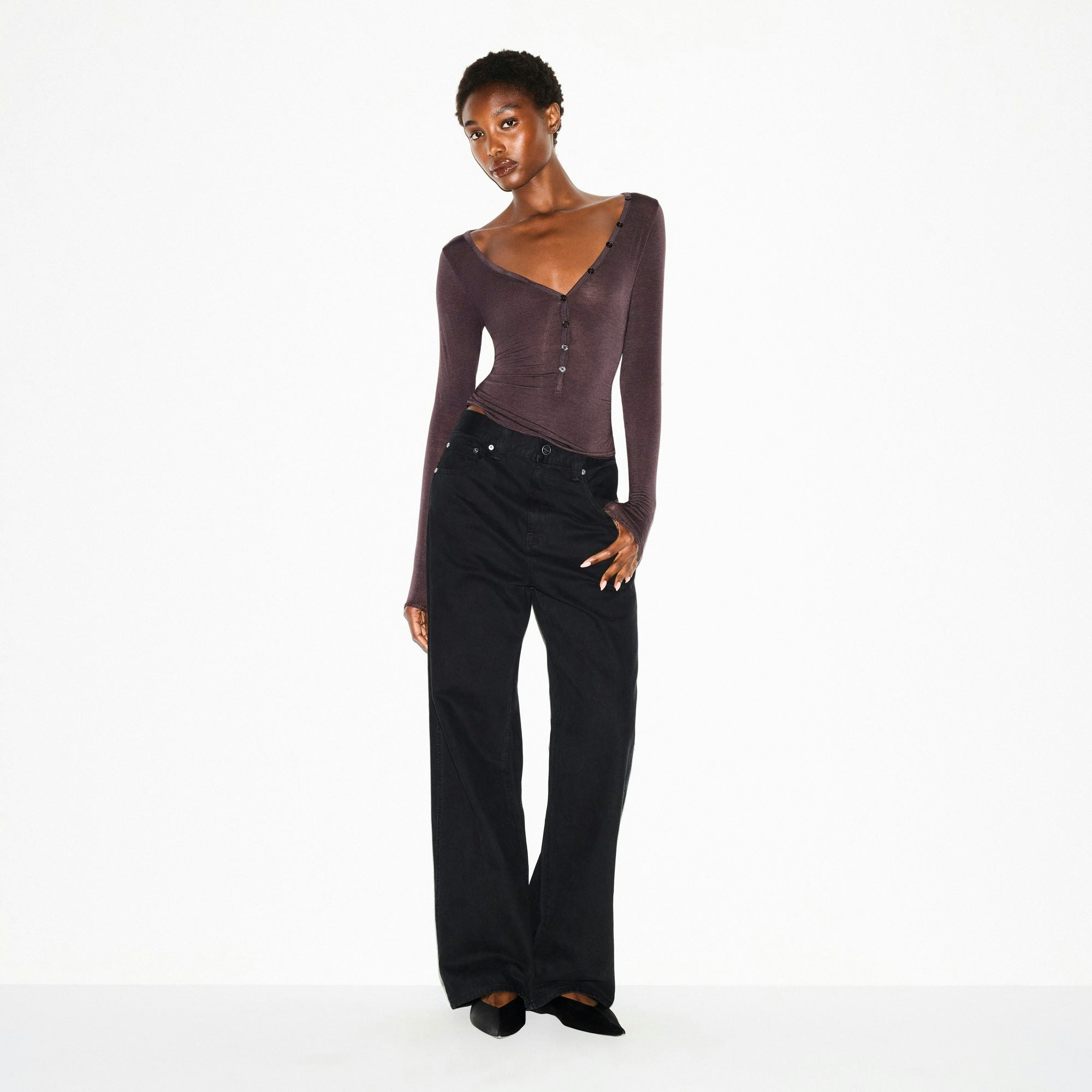 SHEER MODAL LONG SLEEVE HENLEY | PHOENIX ON A MODEL FRONT VIEW @ | FOCUS: 0.0, 1.0, 0.9