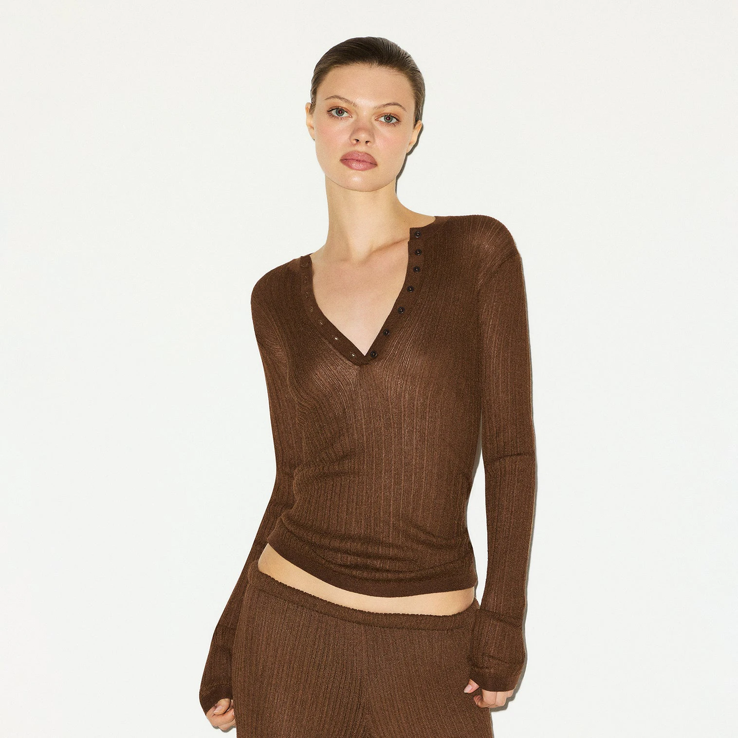 SHEER KNIT LONG SLEEVE HENLEY | BISON ON A MODEL FRONT VIEW @ | FOCUS: 0.0, 1.0, 0.9