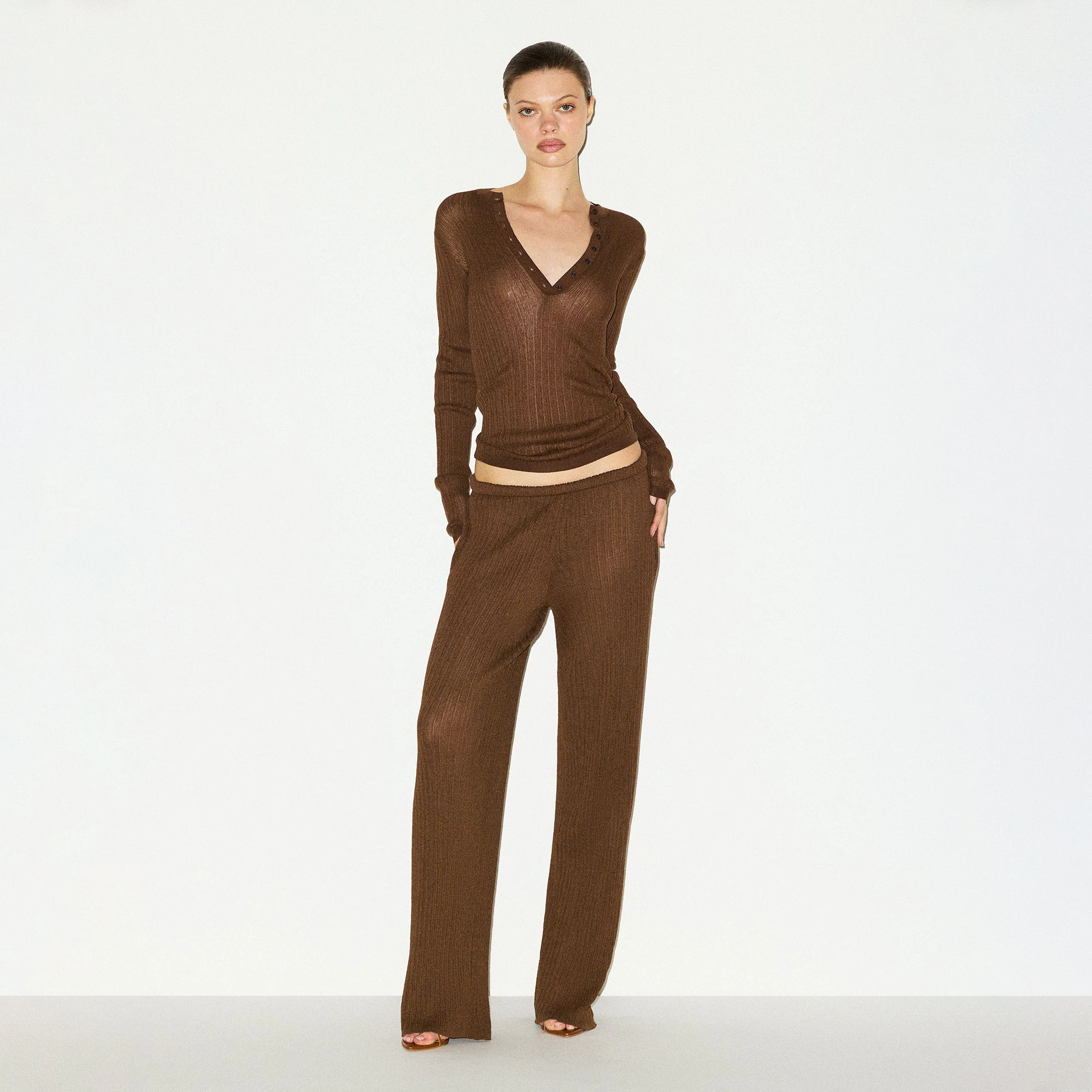 SHEER KNIT LONG SLEEVE HENLEY | BISON ON A MODEL FRONT VIEW @ | FOCUS: 0.0, 1.0, 0.9