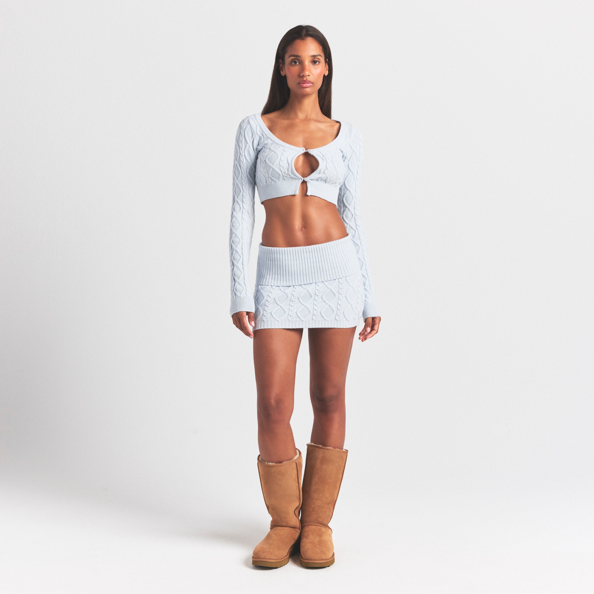 SWEATER KNITS CABLE CARDIGAN | ZEN BLUE ON A MODEL FRONT VIEW @ | FOCUS: 0.0, 1.0, 0.9