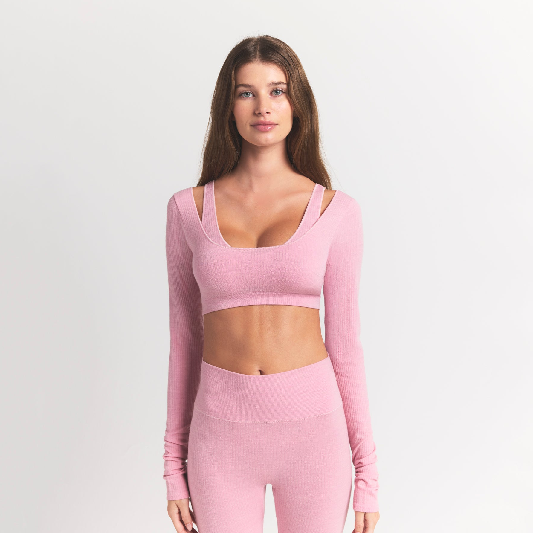 WOOL RIB LONG SLEEVE SUPER CROPPED TOP | HALITE ON A MODEL SIDE VIEW S | FOCUS: 0.0, 1.0, 0.9