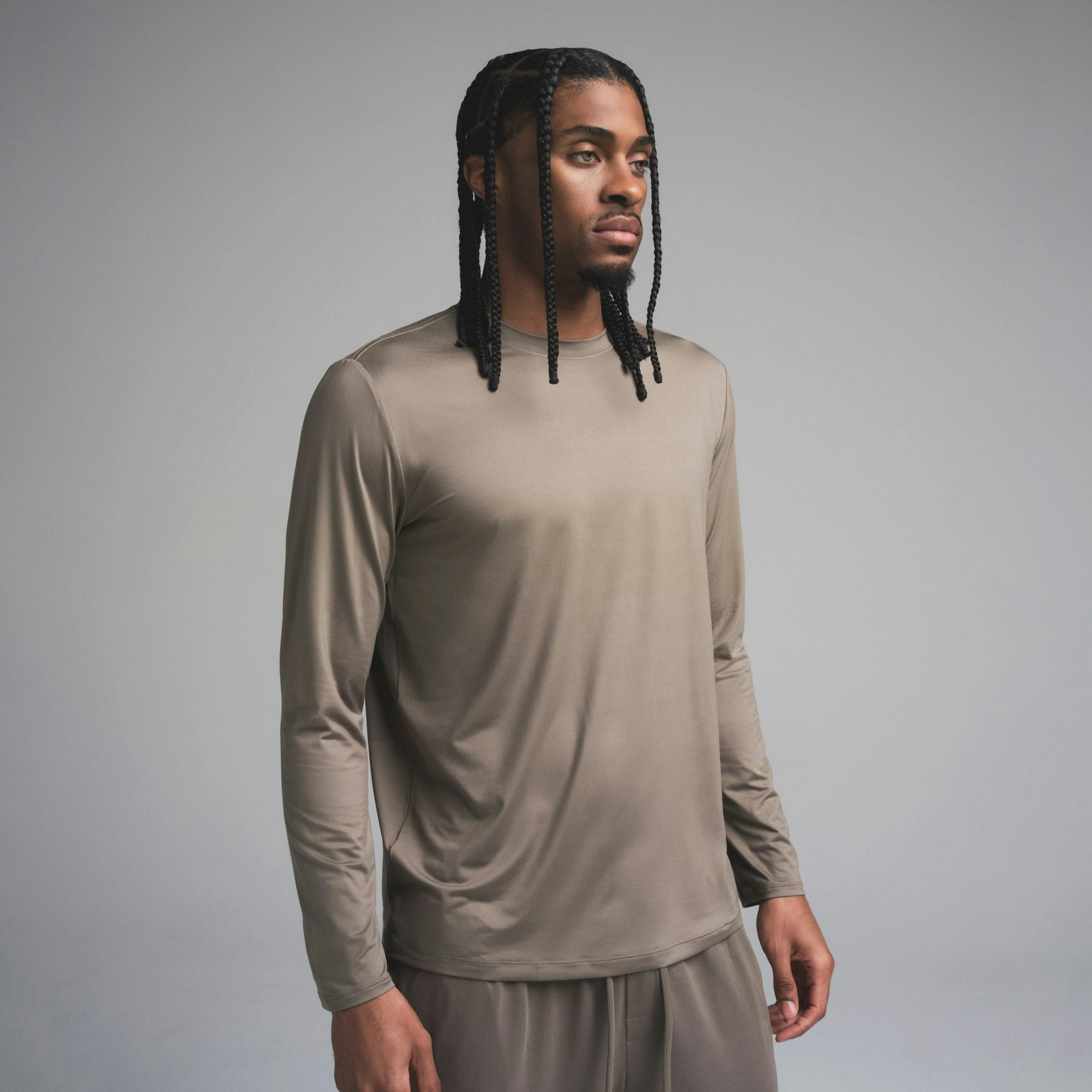 OUTDOOR JERSEY MENS CLASSIC LONG SLEEVE T-SHIRT | TRUFFLE ON A MODEL SIDE VIEW | FOCUS: 0.0, 1.0, 0.9