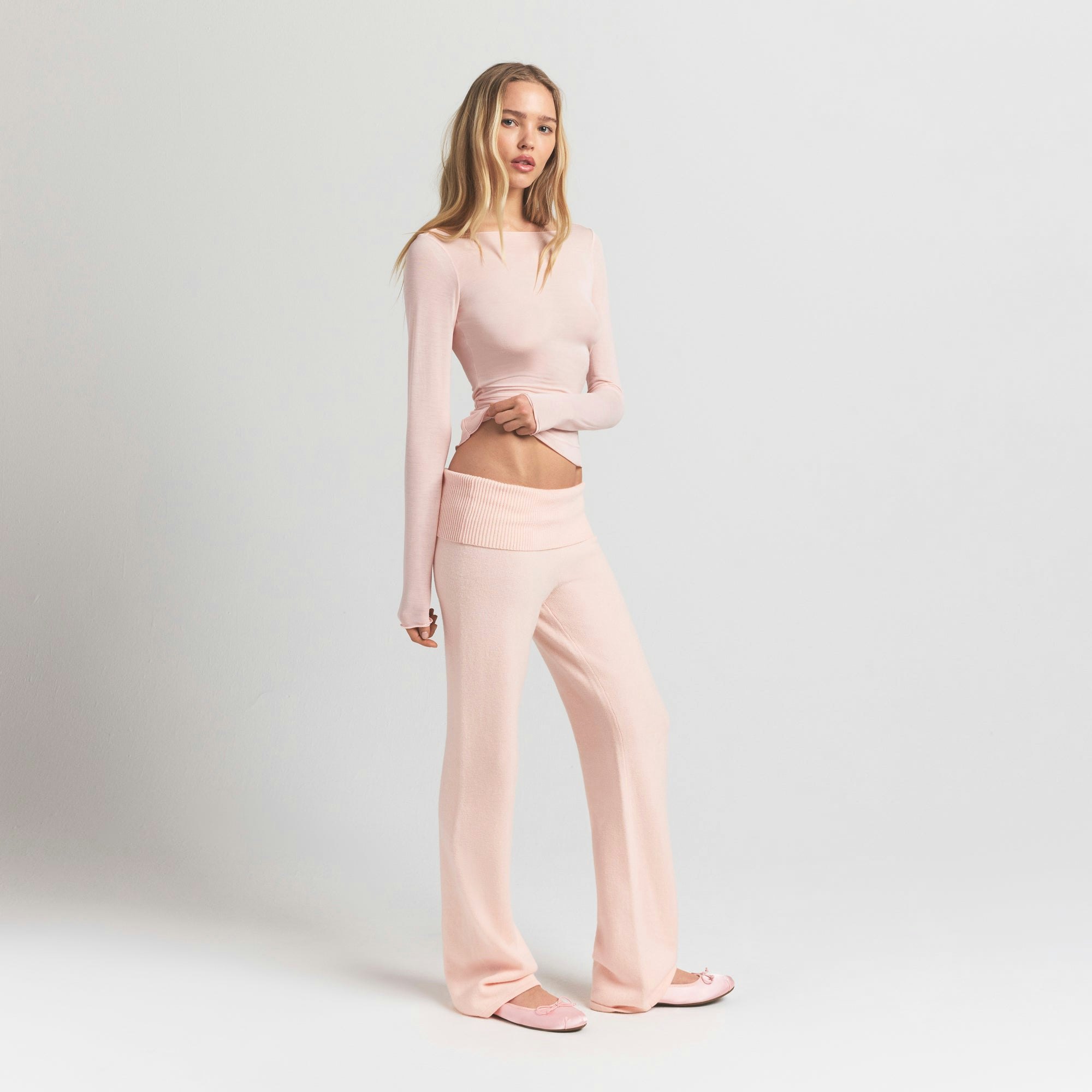 SHEER MODAL LONG SLEEVE BOATNECK TOP | PRIMROSE ON A MODEL SIDE VIEW S | FOCUS: 0.0, 1.0, 0.9