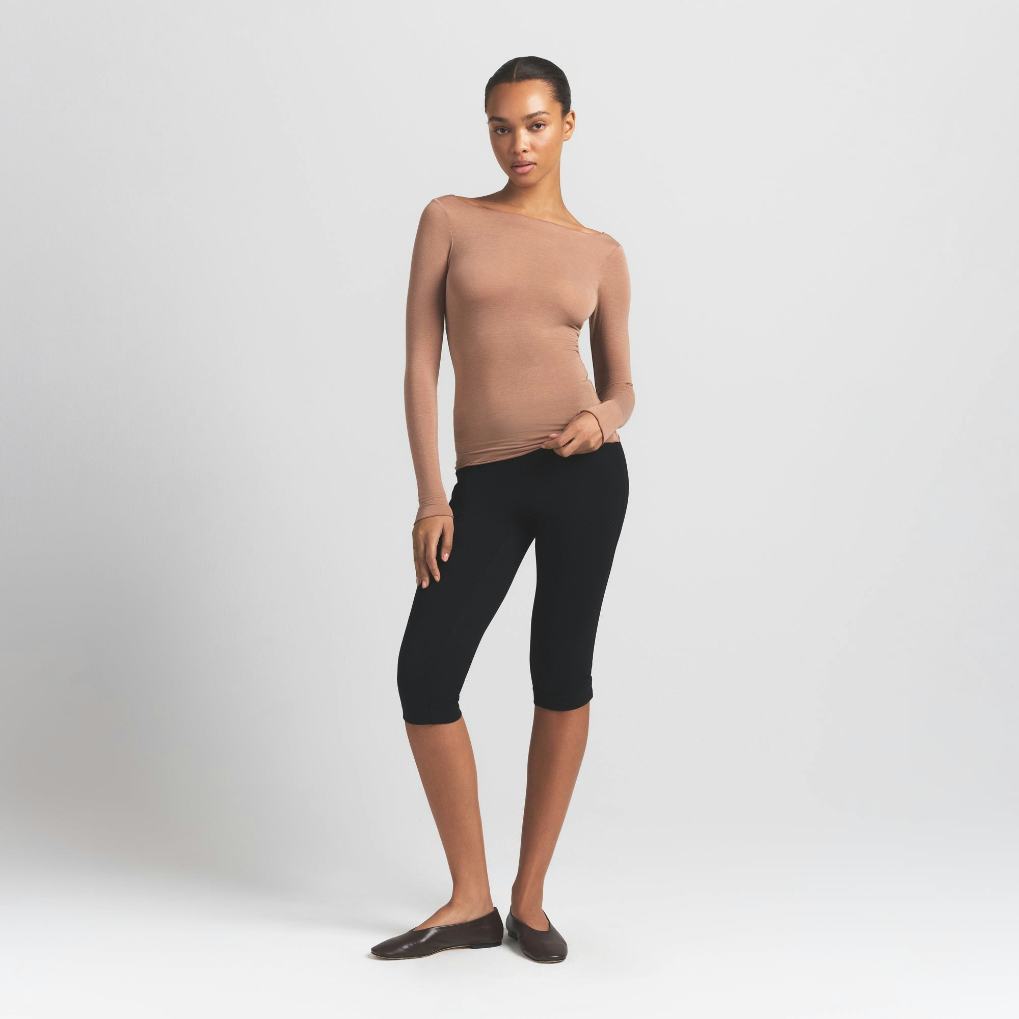 SHEER MODAL LONG SLEEVE BOATNECK TOP | SIENNA ON A MODEL FRONT VIEW @ | FOCUS: 0.9, 0.1, 0.7