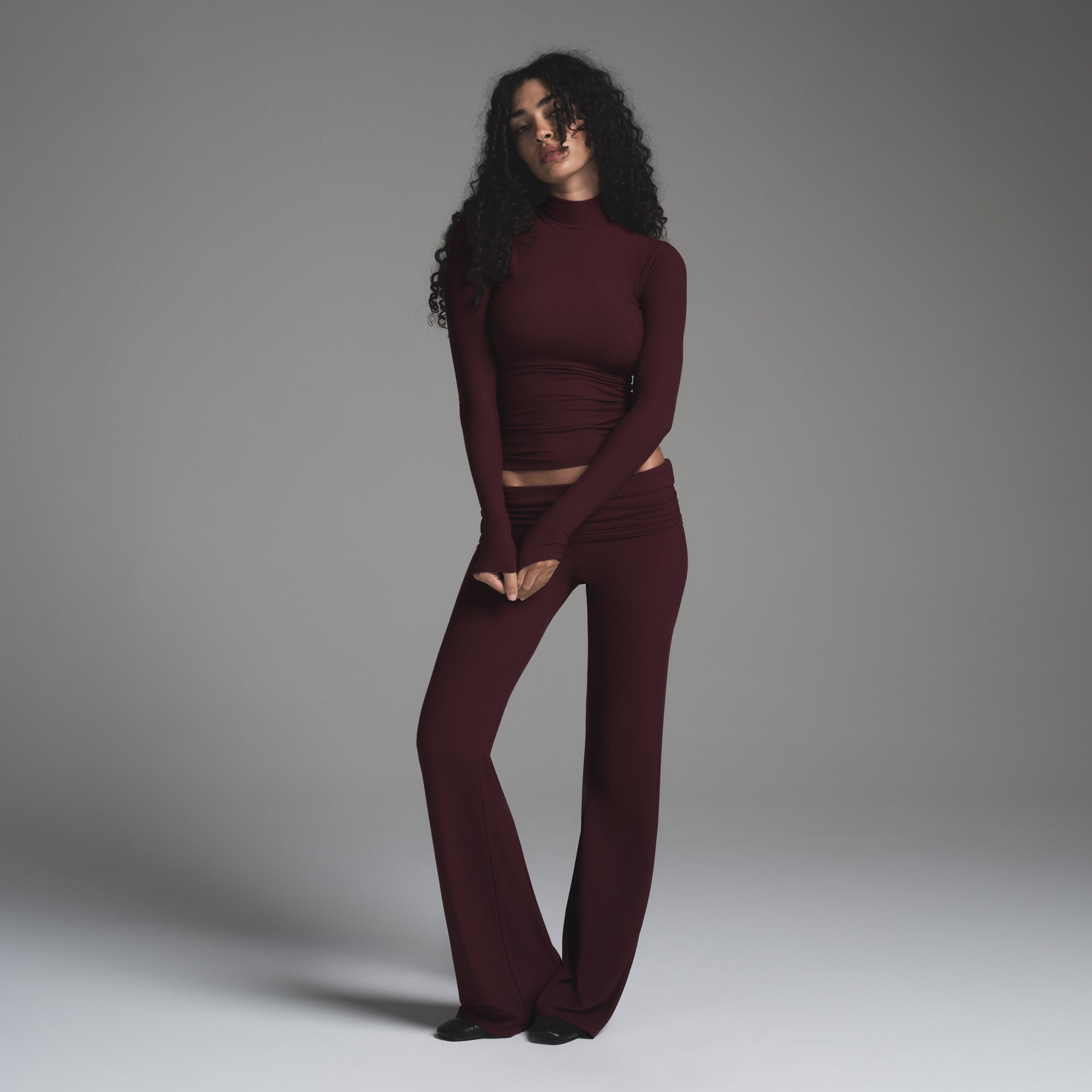 SOFT LOUNGE MOCK NECK LONG SLEEVE TOP | BORDEAUX ON A MODEL FRONT VIEW | FOCUS: 0.0, 1.0, 0.9