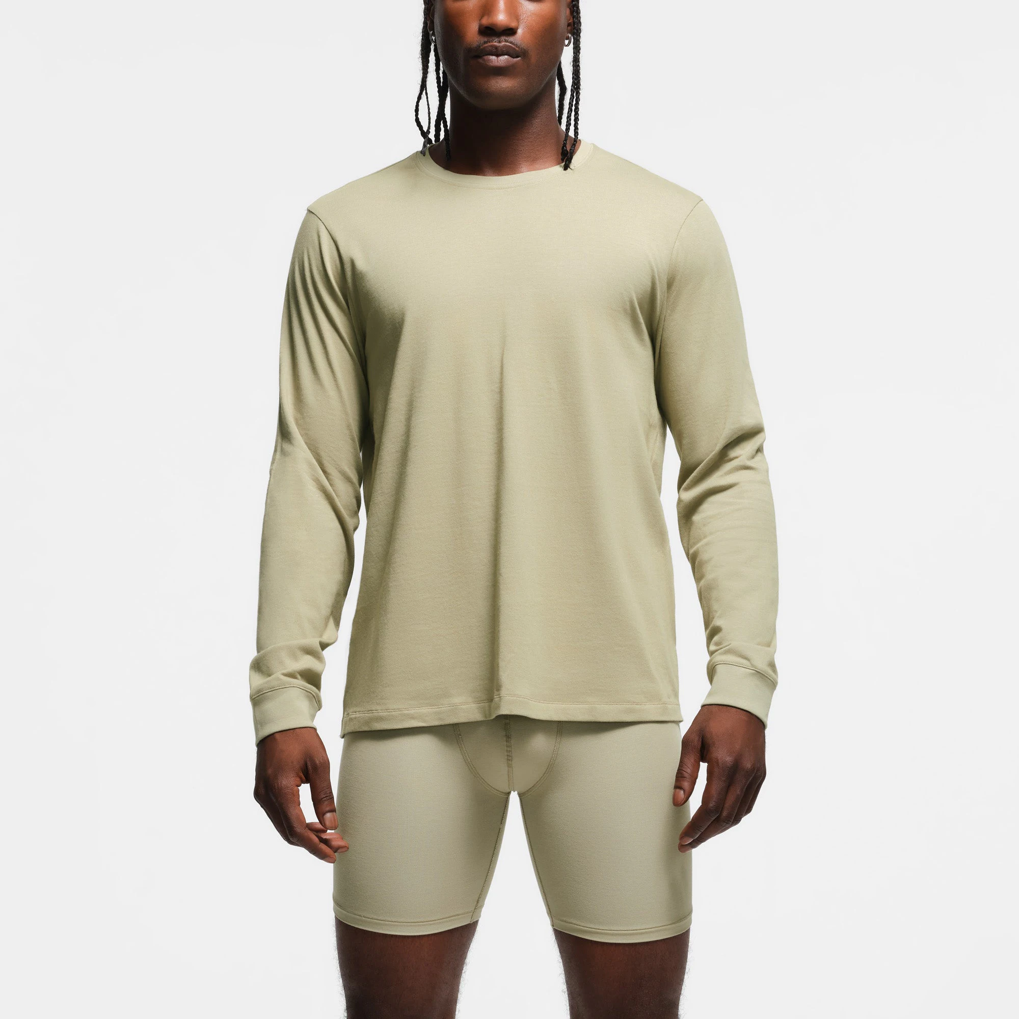 SKIMS COTTON MENS CLASSIC LONG SLEEVE T-SHIRT | PHOENIX ON A MODEL FRONT VIEW