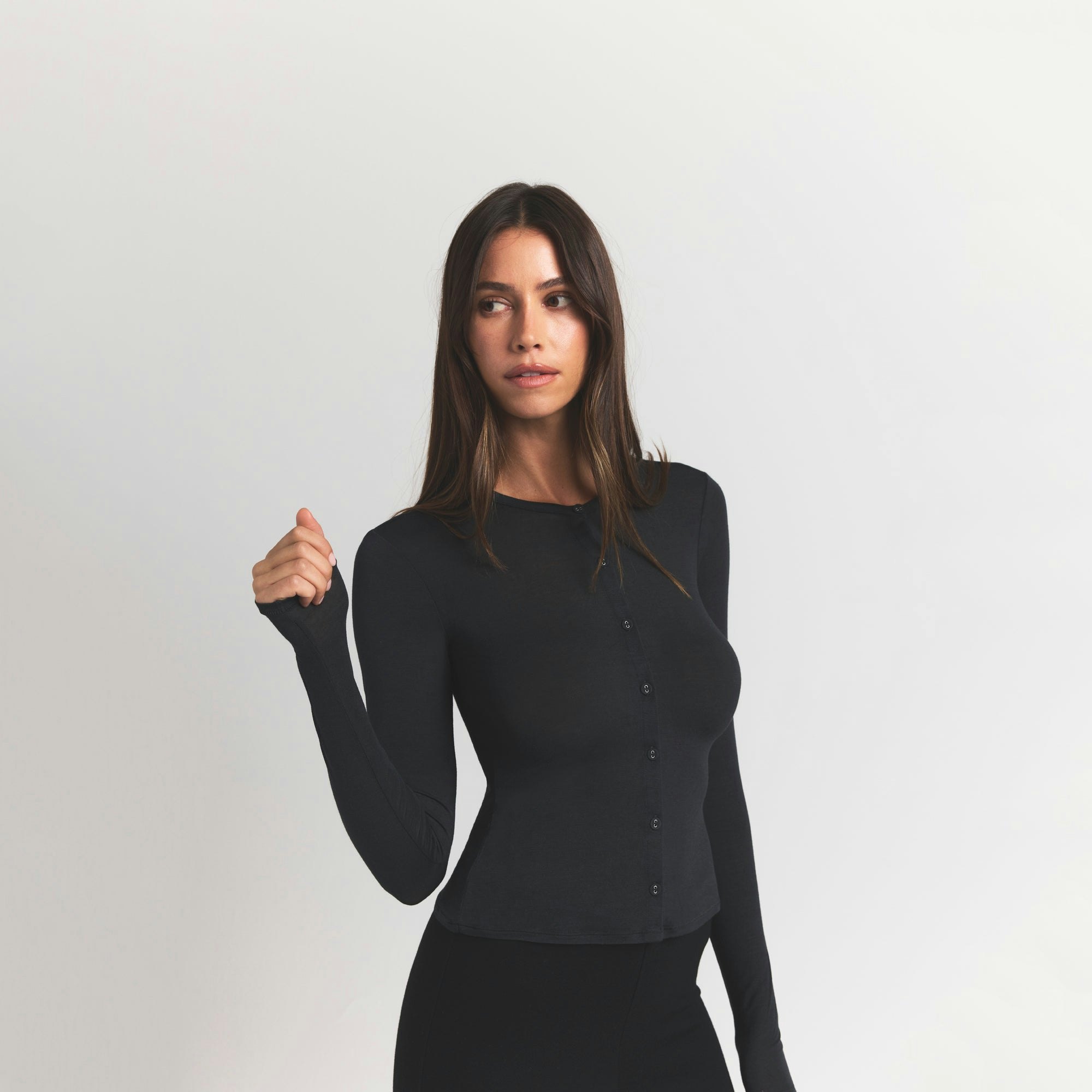 SHEER MODAL CARDIGAN | ONYX ON A MODEL FRONT VIEW S | FOCUS: 0.0, 1.0, 0.9