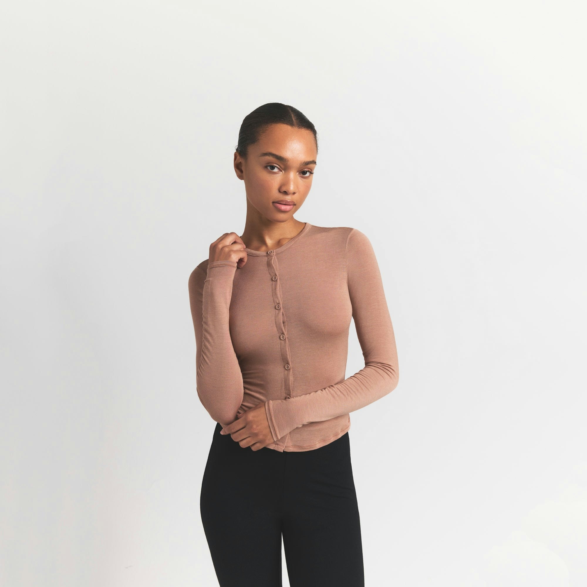 SHEER MODAL CARDIGAN | SIENNA ON A MODEL FRONT VIEW @ | FOCUS: 0.9, 0.1, 0.7