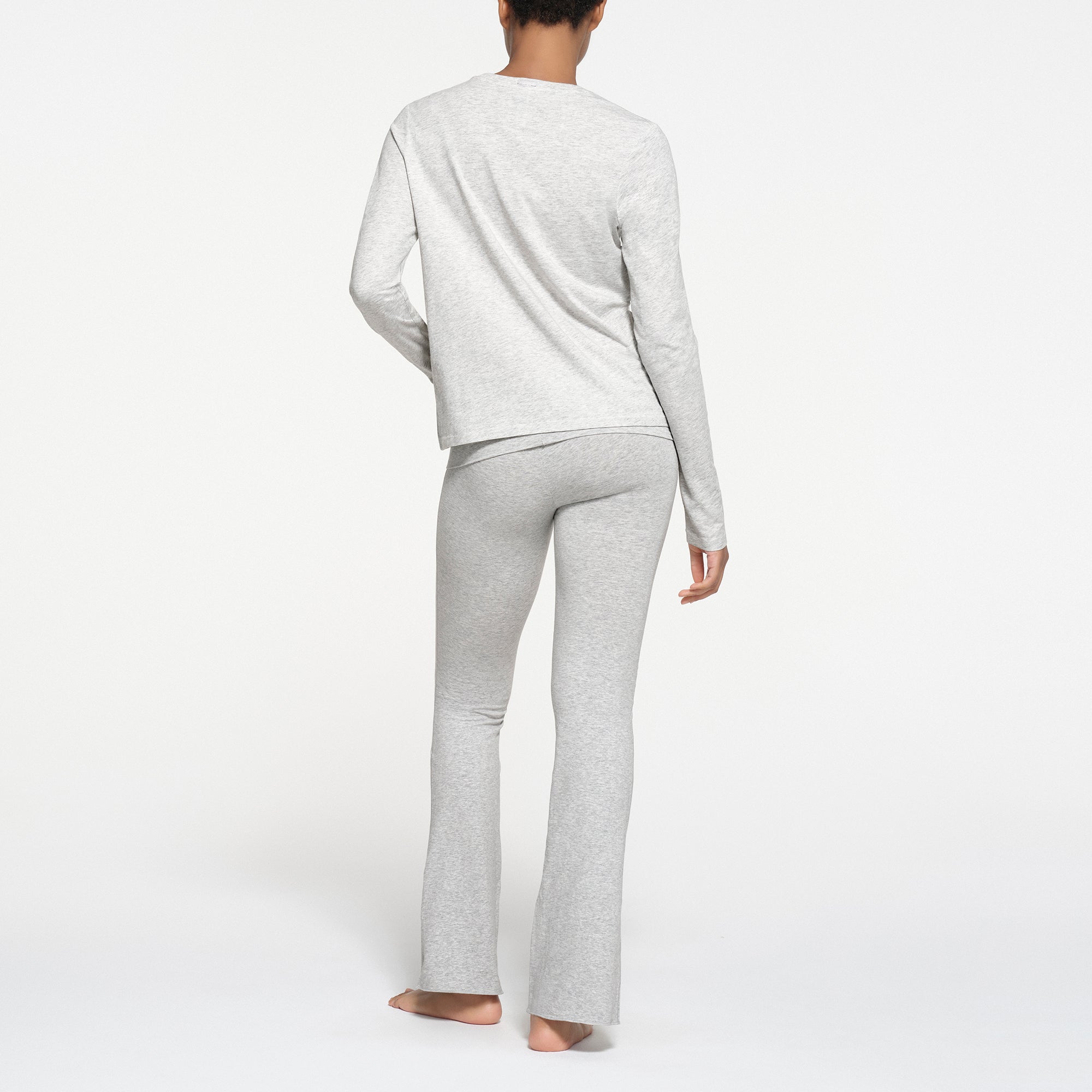 ★ LMC★ SIGNATURE GLOBE LONG SLV TEE light heather gray 0L SIGNATURE GLOBE TEE light heather gray - LMC | 60% - Asian