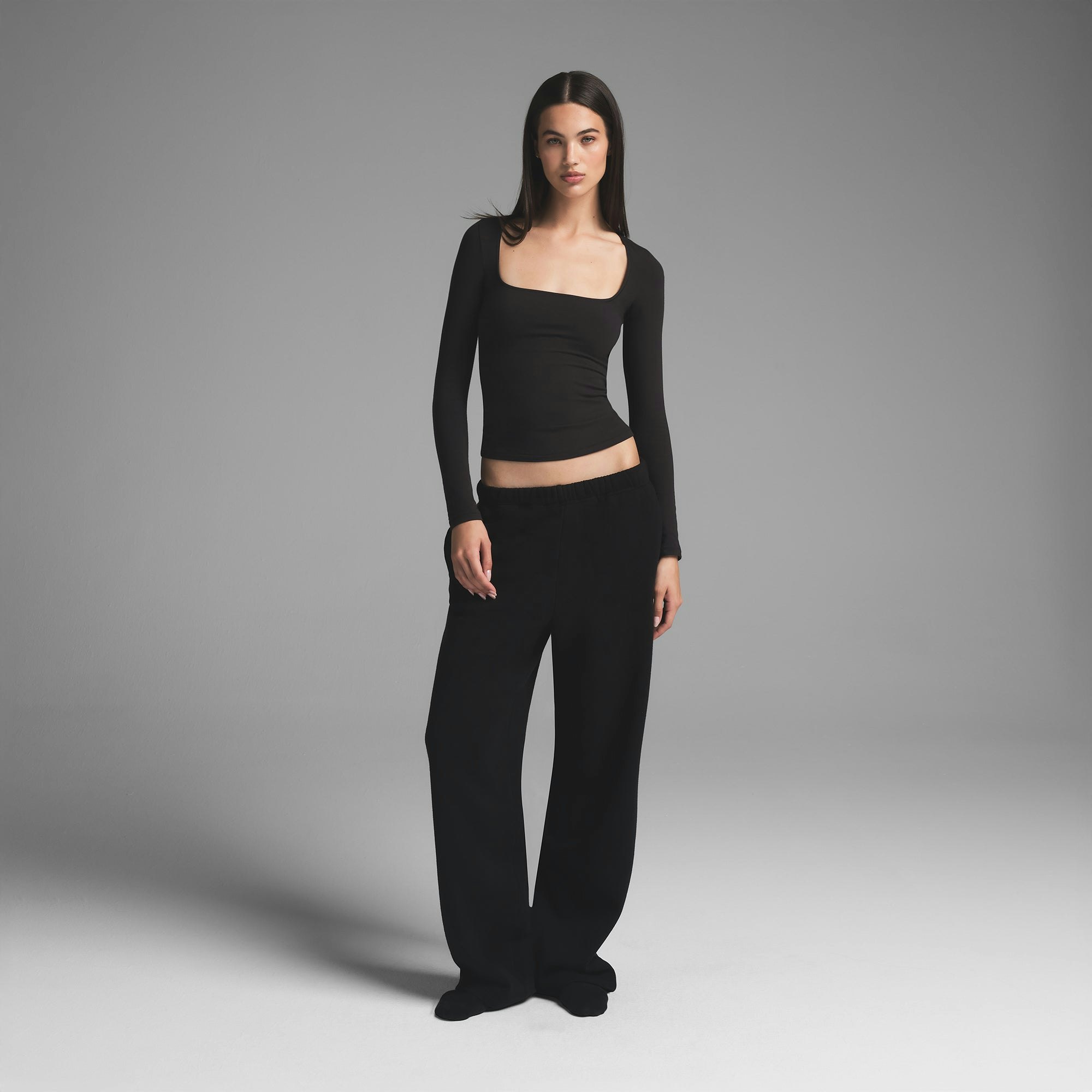 COTTON JERSEY SCOOP NECK LONG SLEEVE TOP | SOOT