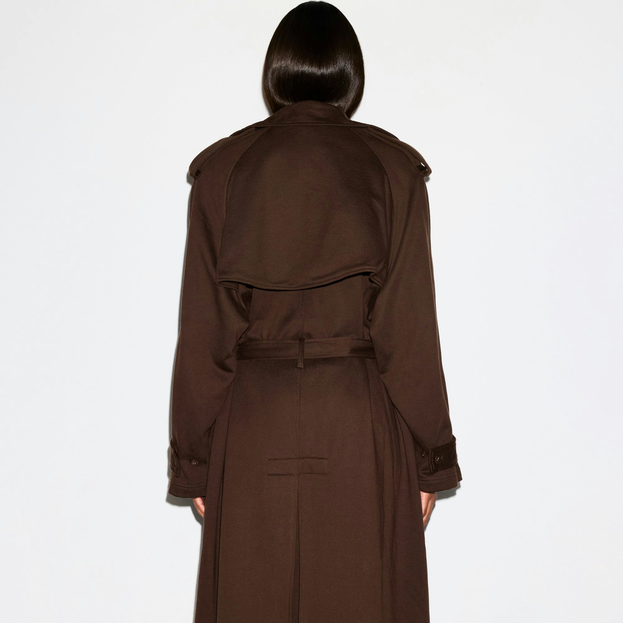BOYFRIEND FLEECE OVERSIZED TRENCH COAT | ESPRESSO ON A MODEL FRONT VIEW @ | FOCUS: 0.0, 1.0, 0.9