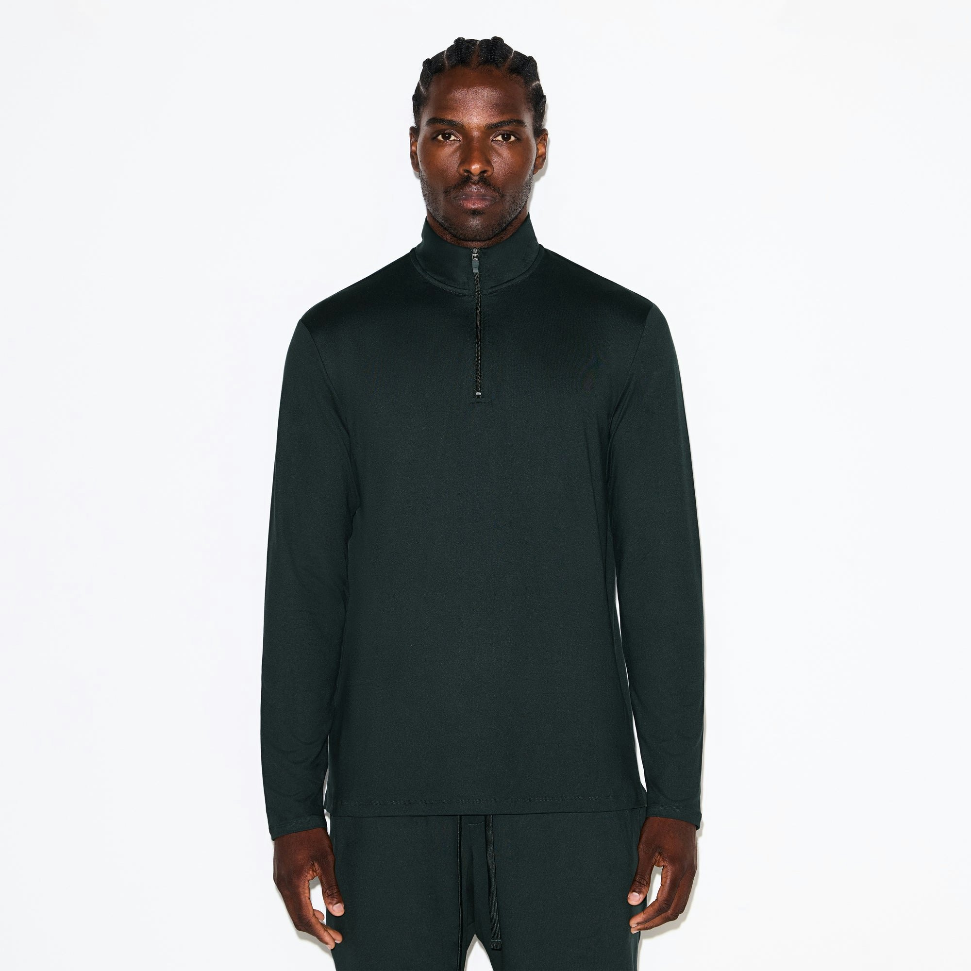 OUTDOOR JERSEY MENS HALF ZIP TOP | TINT ON A MODEL SIDE VIEW @ | FOCUS: 0.0, 1.0, 0.9