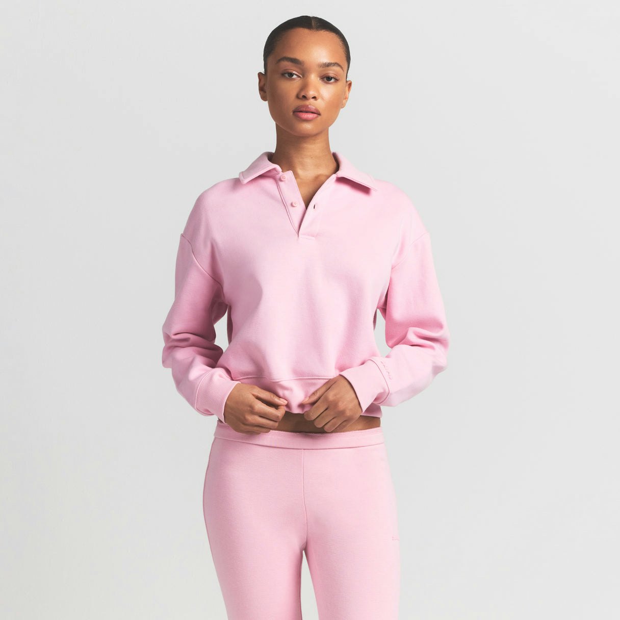 COTTON FLEECE POLO SWEATSHIRT | HALITE ON A MODEL FRONT VIEW @ | FOCUS: 0.9, 0.1, 0.7