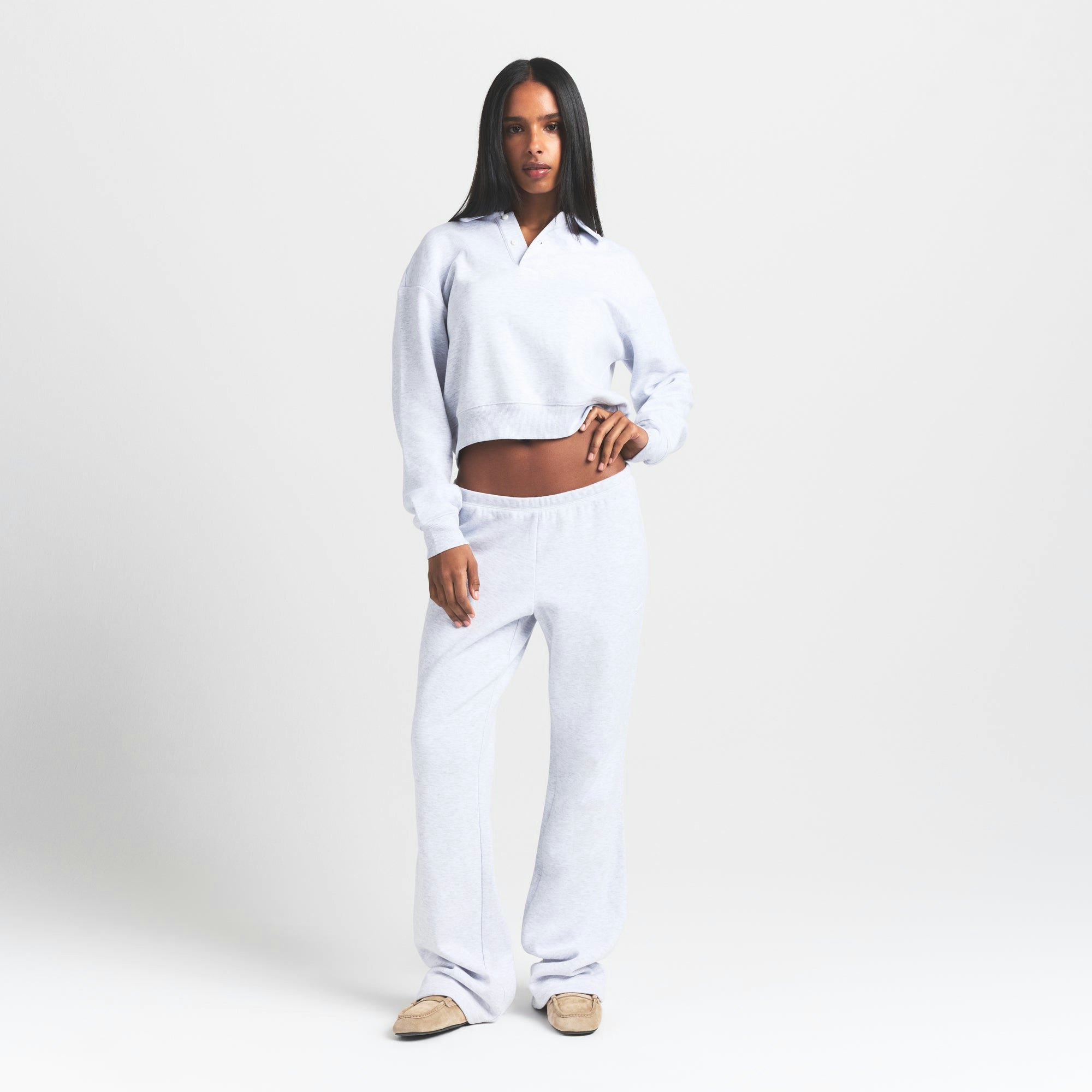 COTTON FLEECE POLO SWEATSHIRT | LIGHT HEATHER GREY ON A MODEL FRONT VIEW S | FOCUS: 0.0, 1.0, 0.9