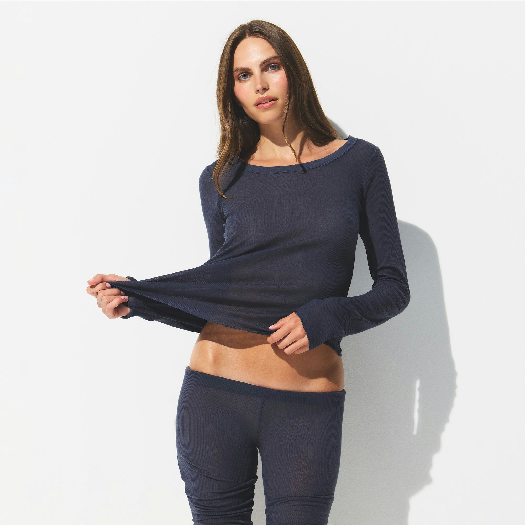 SHEER RIB LONG SLEEVE CREW NECK TOP | SLEET ON A MODEL FRONT VIEW @ | FOCUS: 0.0, 1.0, 0.9