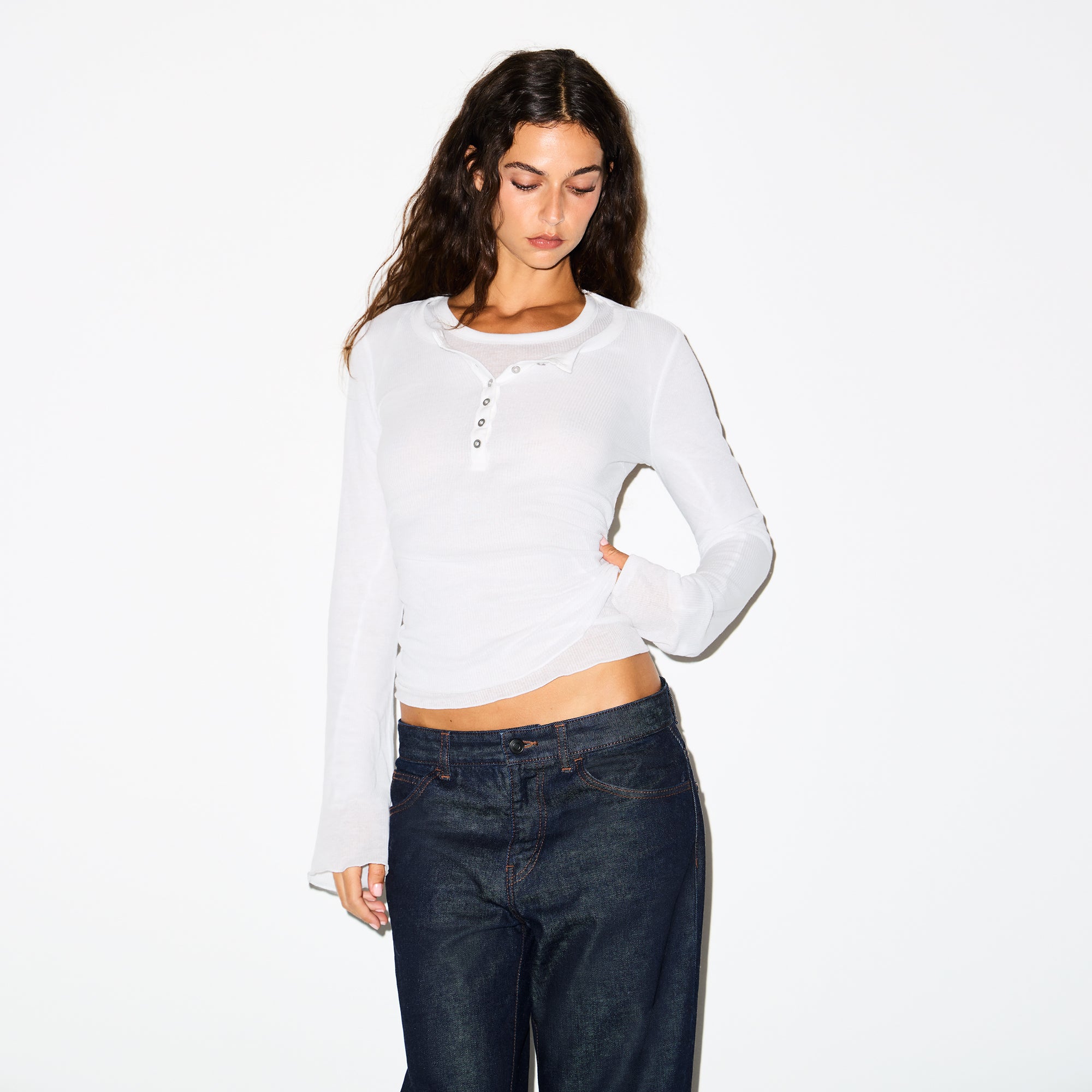 SHEER RIB LONG SLEEVE HENLEY | SNOW | SKIMS