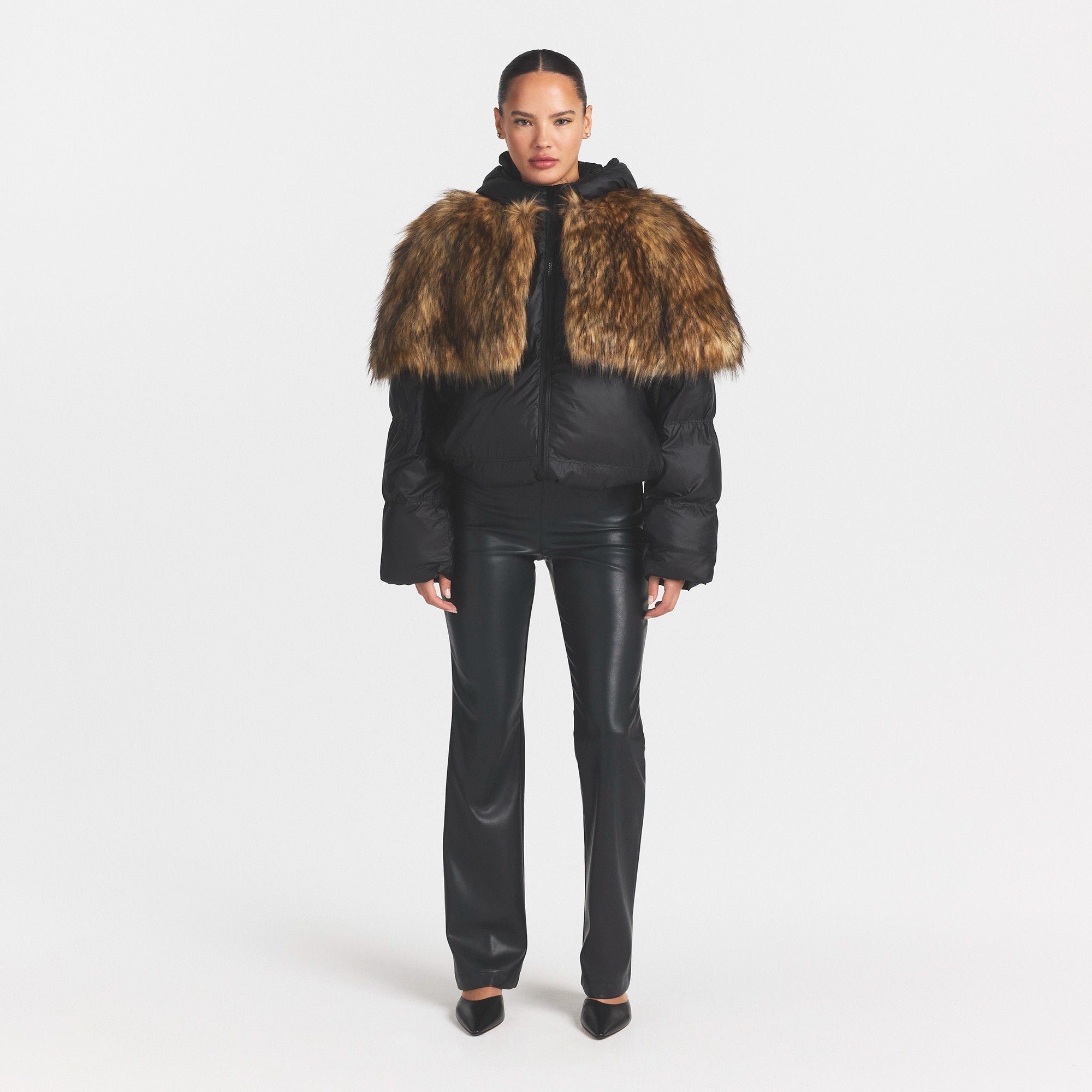 FAUX FUR STOLE | NEUTRAL ONYX MULTI ON A MODEL FRONT VIEW @ | FOCUS: 0.0, 1.0, 0.9