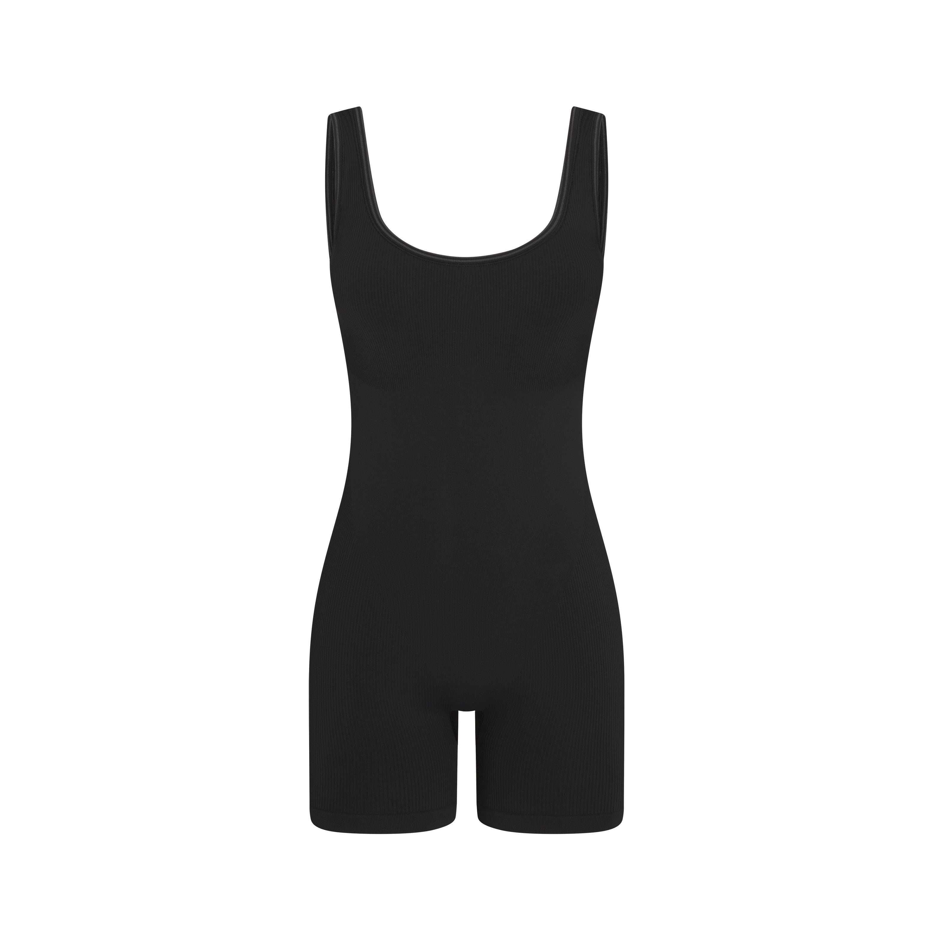 NikeSKIMS RIBBED SEAMLESS SCOOP TANK ONE PIECE 5 INCH | NSKM OBSIDIAN/NSKM ARMOR FLAT ON A WHITE BACKGROUND | FLT