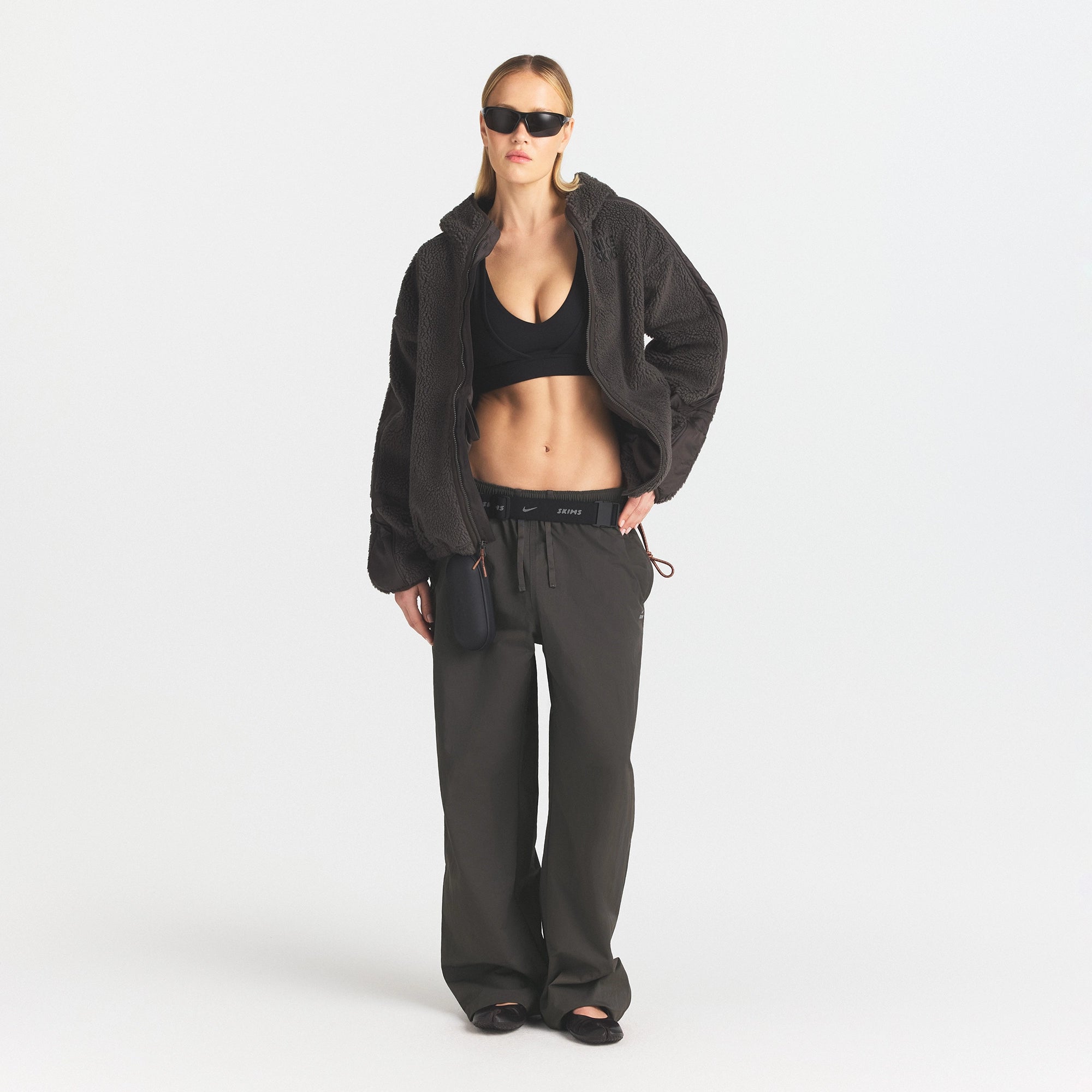 NikeSKIMS SHERPA HOODED JACKET | BOULDER/OBSIDIAN ON A MODEL FRONT VIEW @ | FOCUS: 0.0, 1.0, 0.9