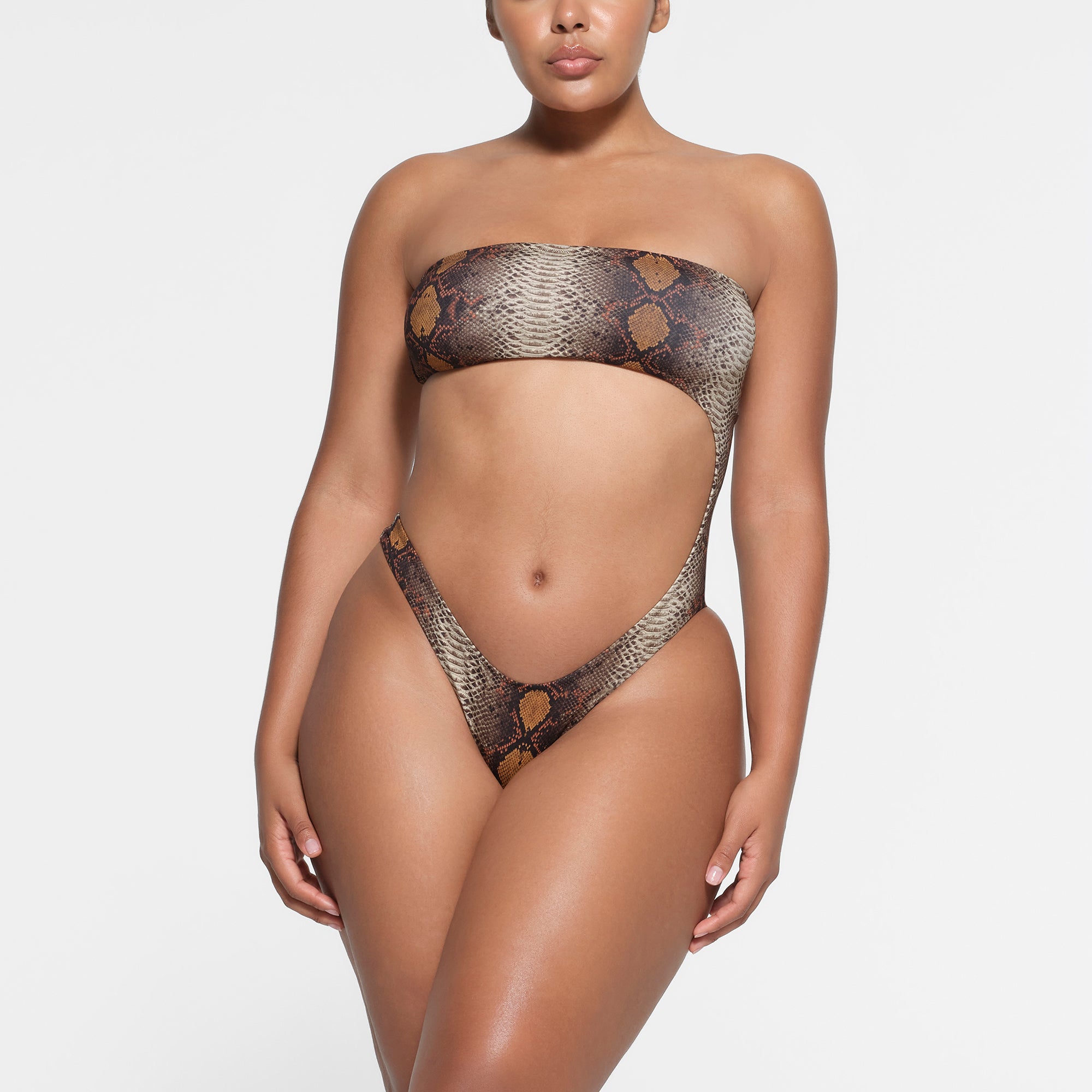 SIGNATURE SWIM STRAPLESS MONOKINI DESERT SNAKE PRINT