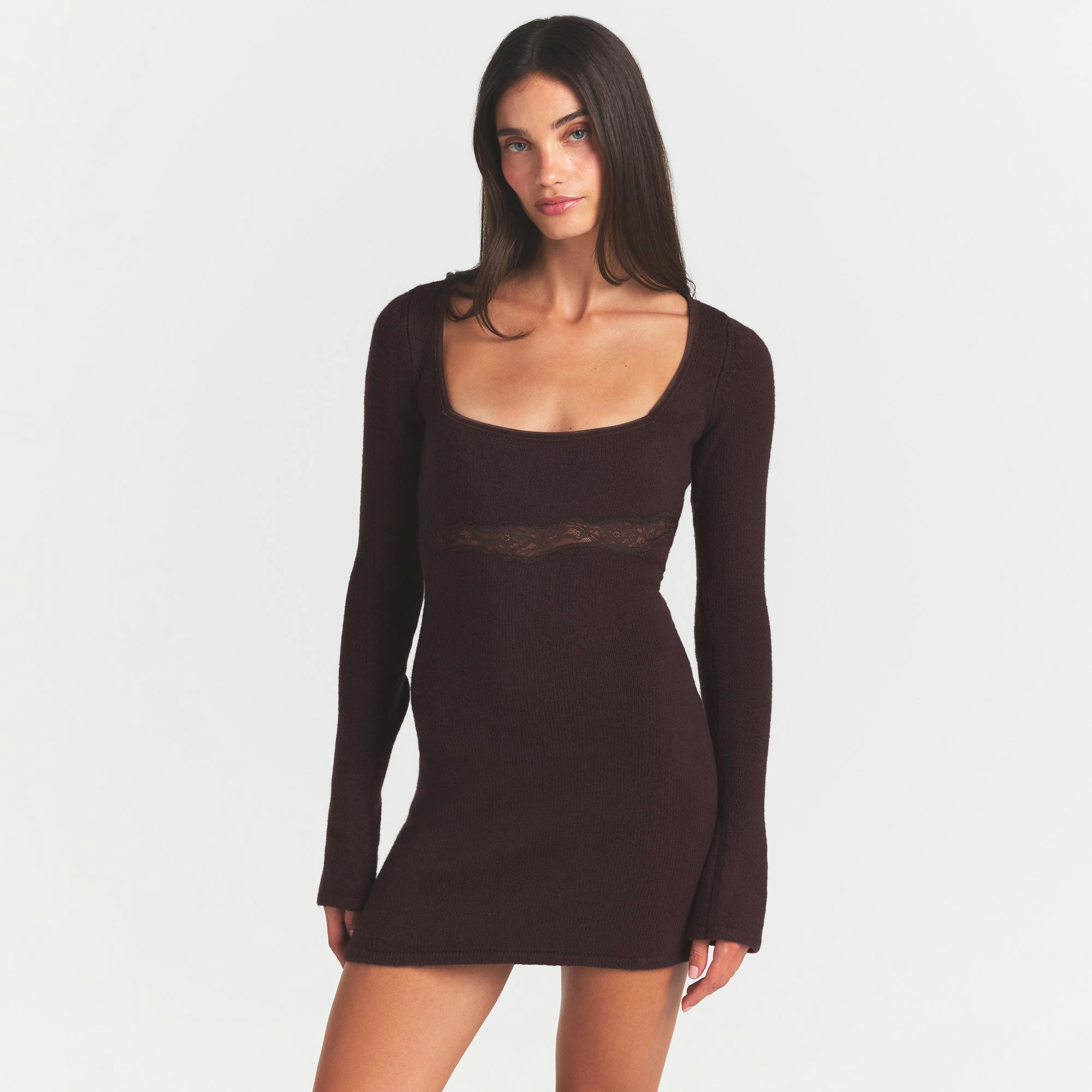 LACE KNIT LONG SLEEVE MINI DRESS | PHOENIX ON A MODEL SIDE VIEW @ | FOCUS: 0.0, 1.0, 0.9