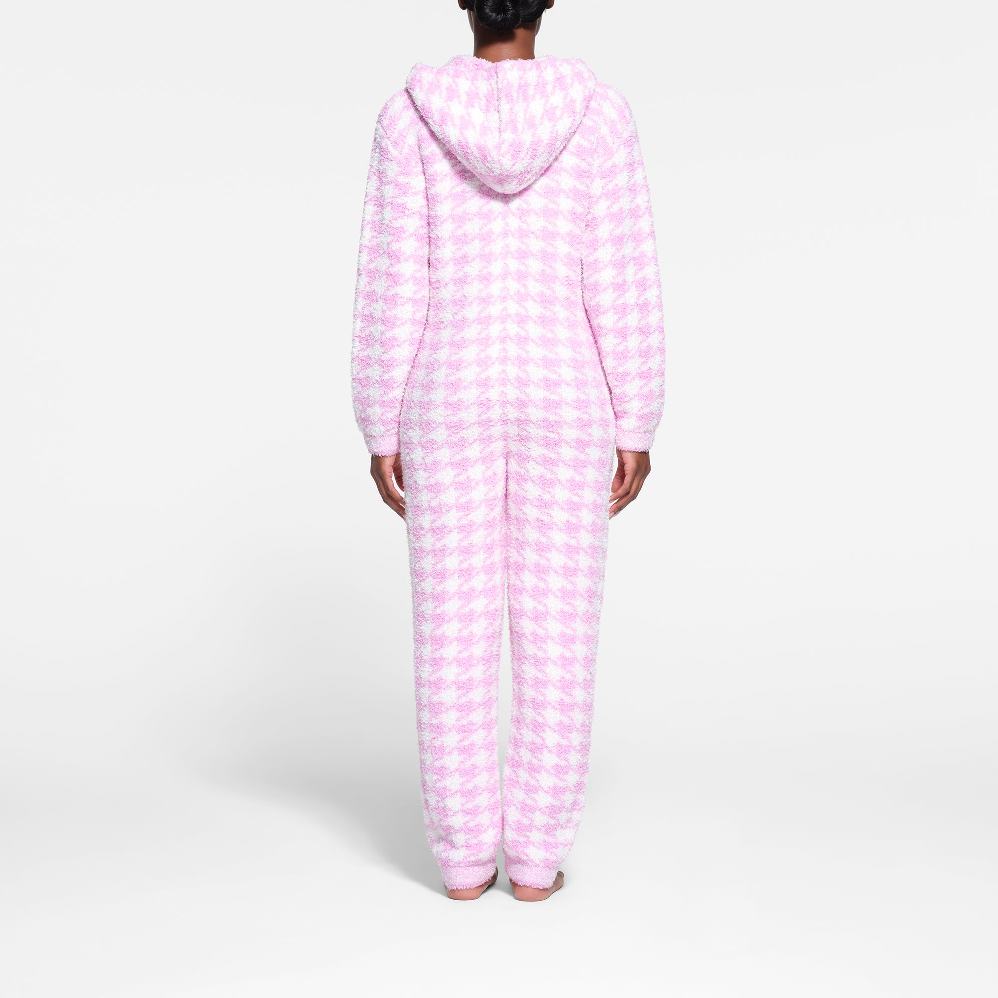 COZY KNIT UNISEX ONESIE | PETAL HOUNDSTOOTH