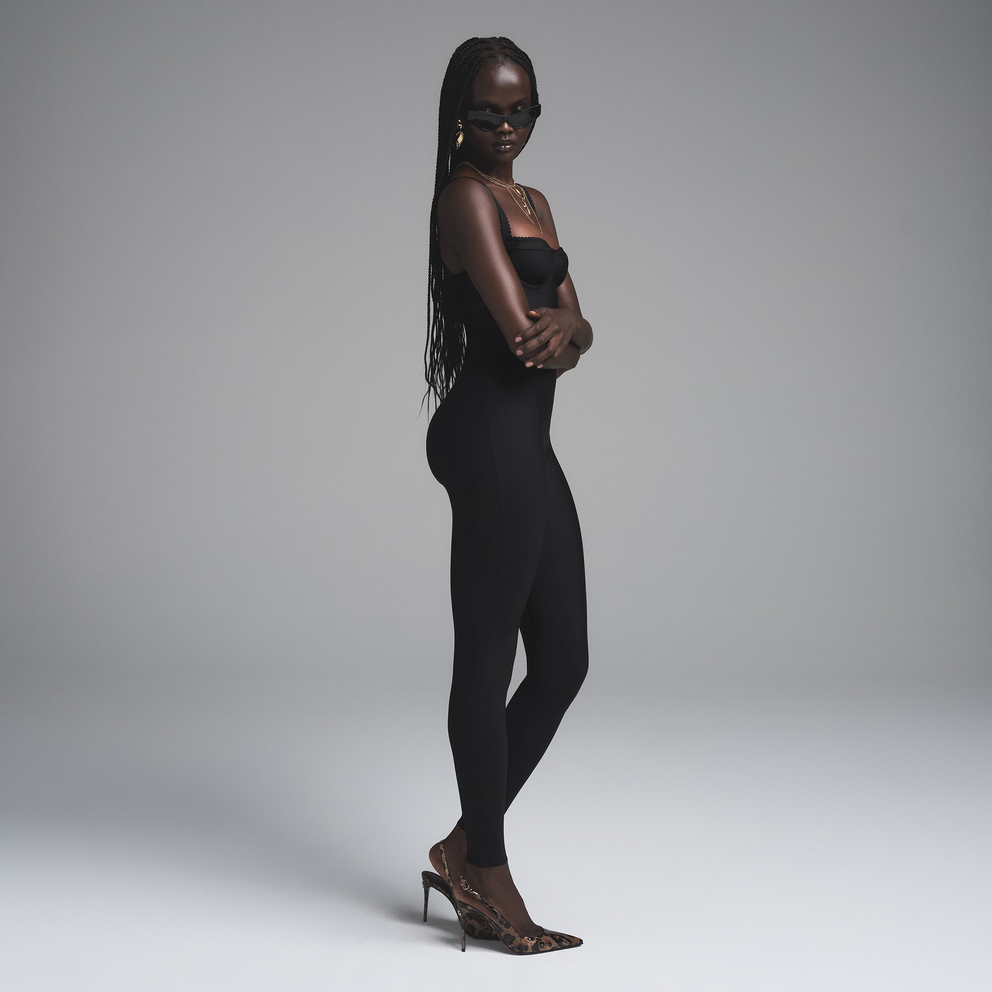 【関税込み】SKIMS ブラック After Hours ボディスーツ SKIMS Black After Hours Bra SKIMS