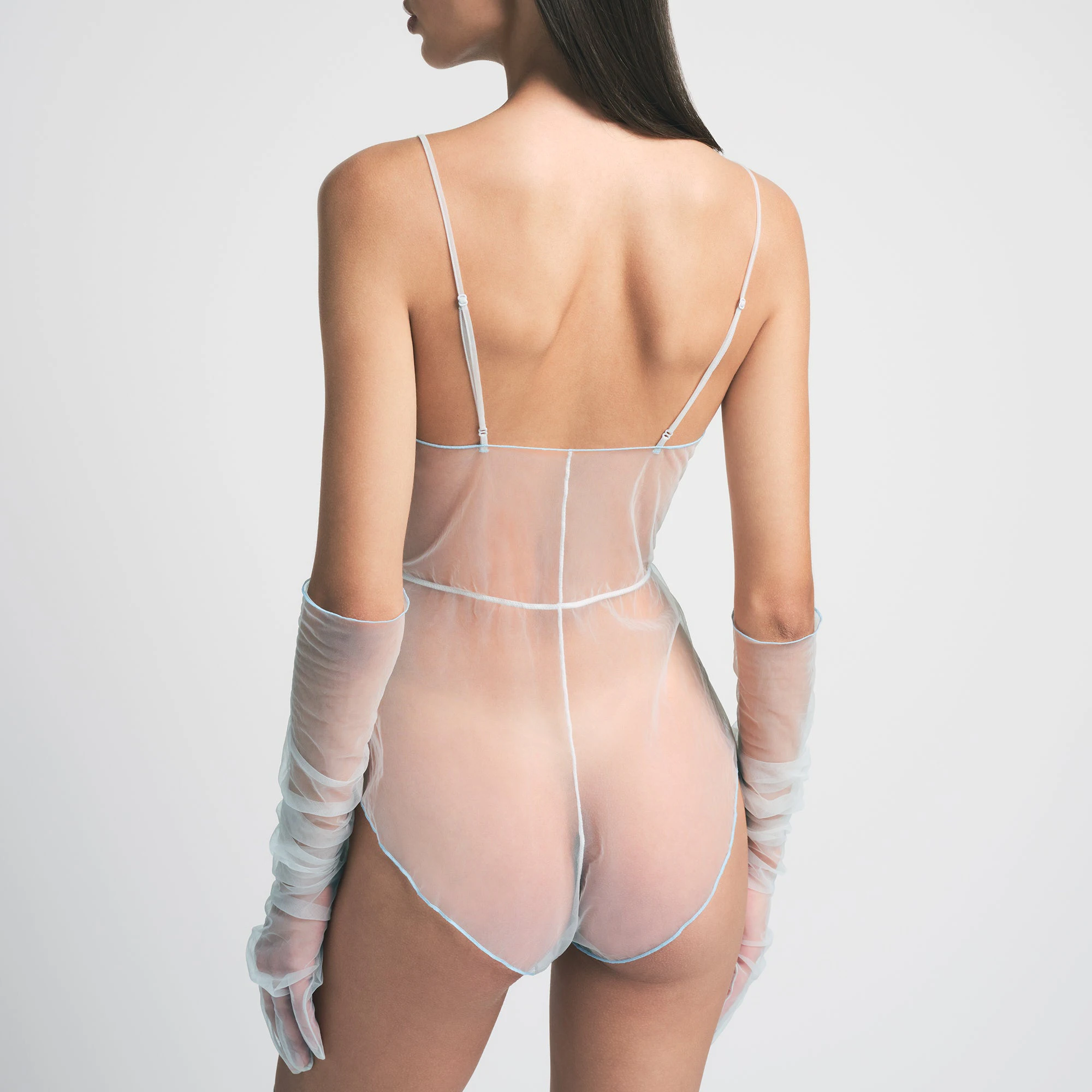 TULLE TEDDY | PLATINUM CONTRAST ON A MODEL BACK VIEW | FOCUS: 0.0, 1.0, 0.9