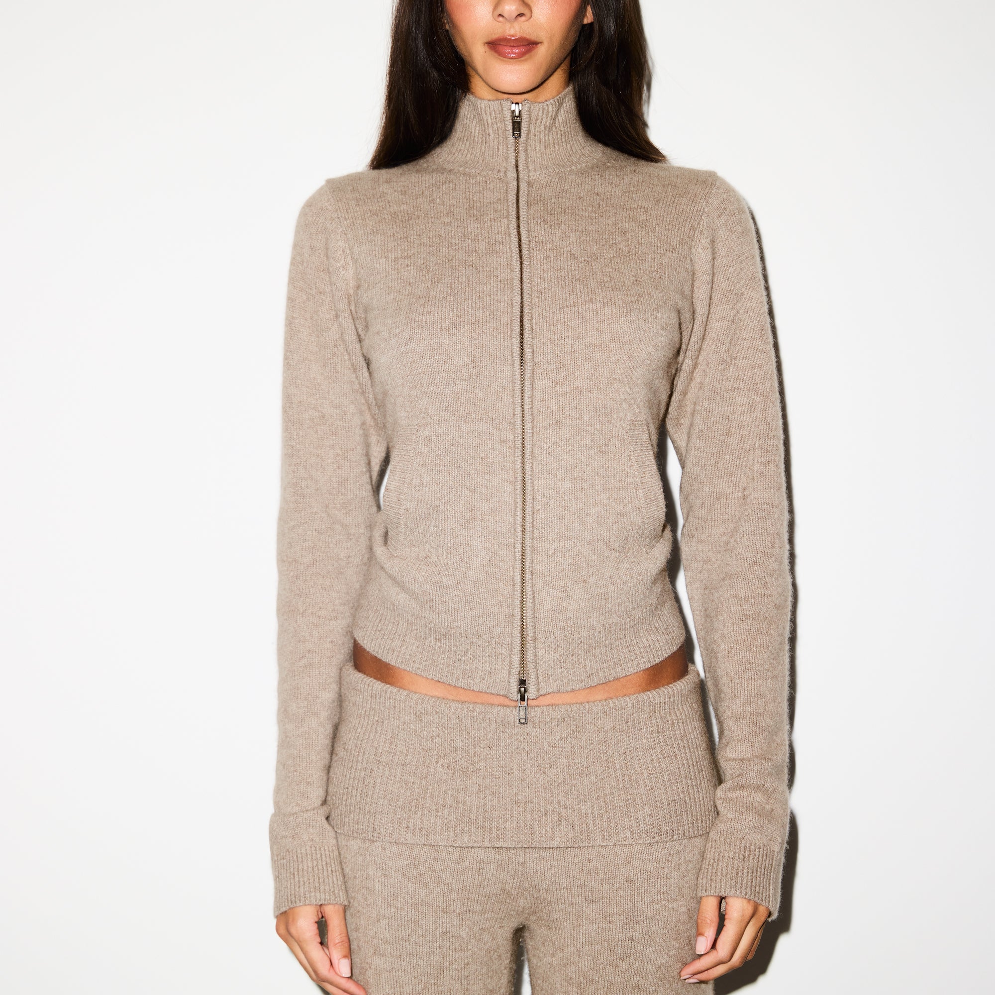 WOOL CASHMERE ZIP UP MOCK NECK SWEATER | LINEN | SKIMS