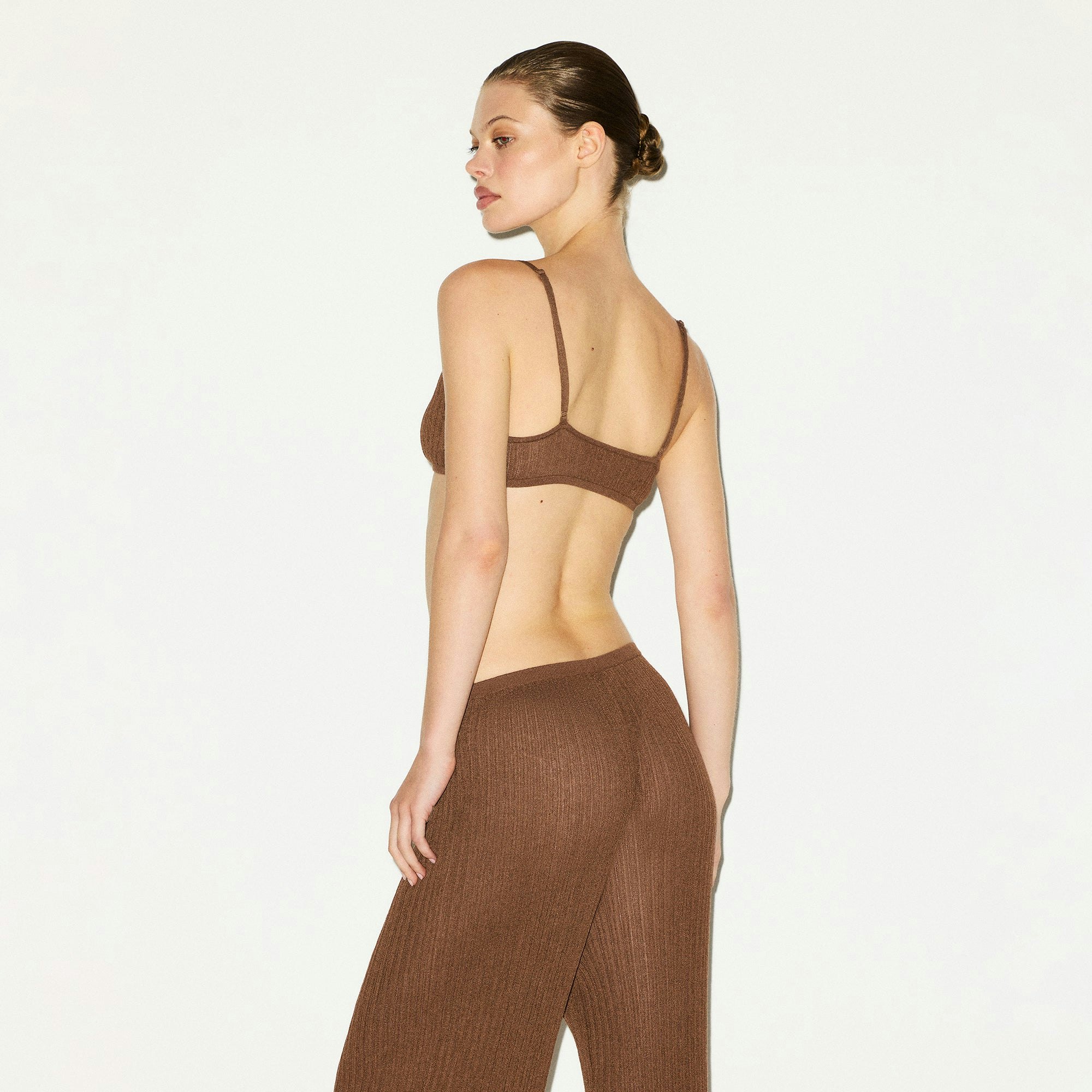 SHEER KNIT BRALETTE | BISON ON A MODEL BACK VIEW @ | FOCUS: 0.0, 1.0, 0.9