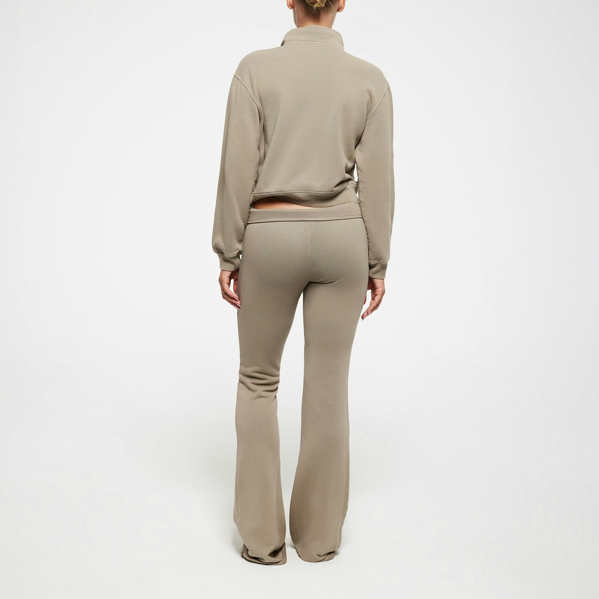FRENCH TERRY SHRUNKEN HALF ZIP PULLOVER | TAUPE ON A MODEL BACK VIEW