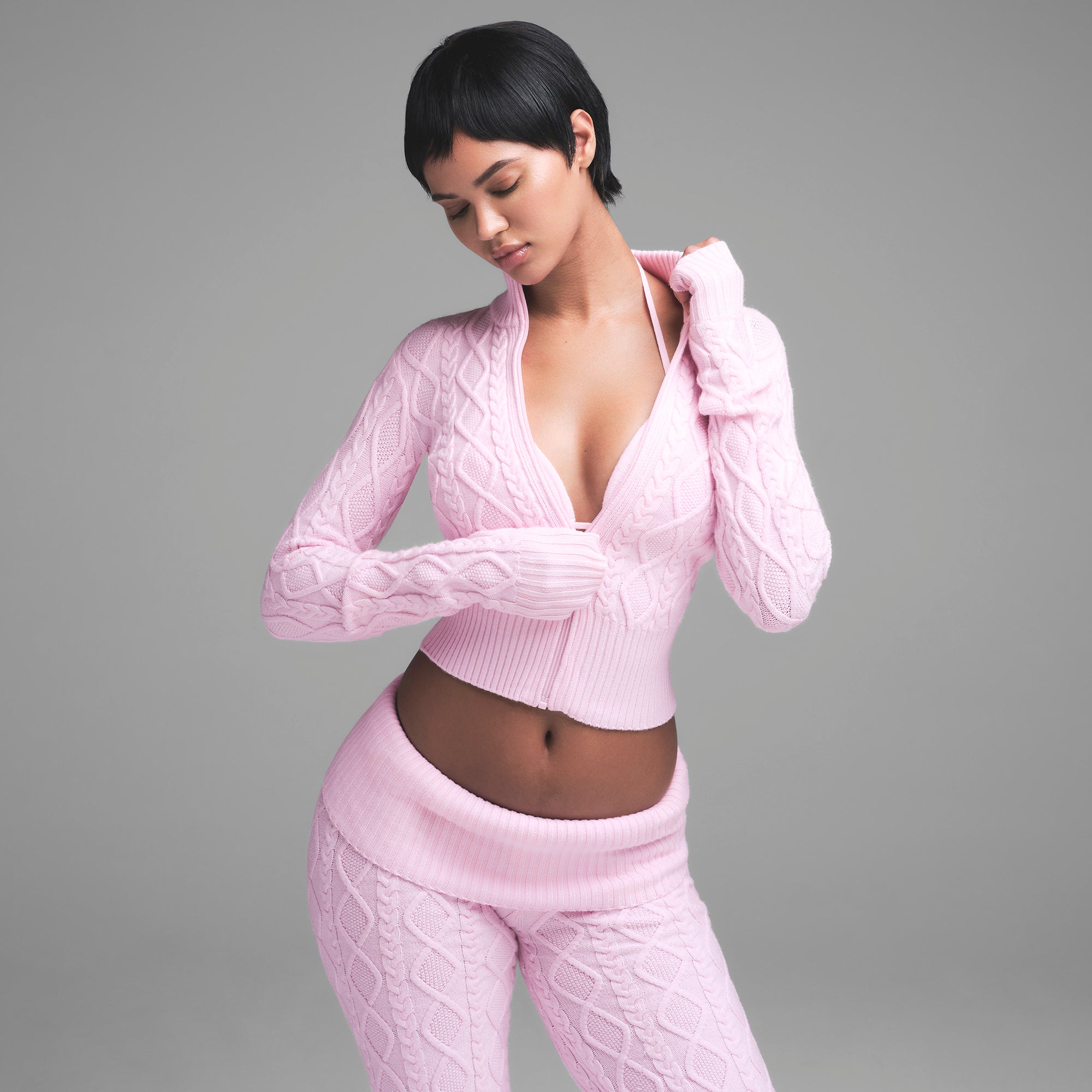 SWEATER KNIT ZIP UP | BABY PINK SWEATER KNIT ZIP UP | BABY PINK