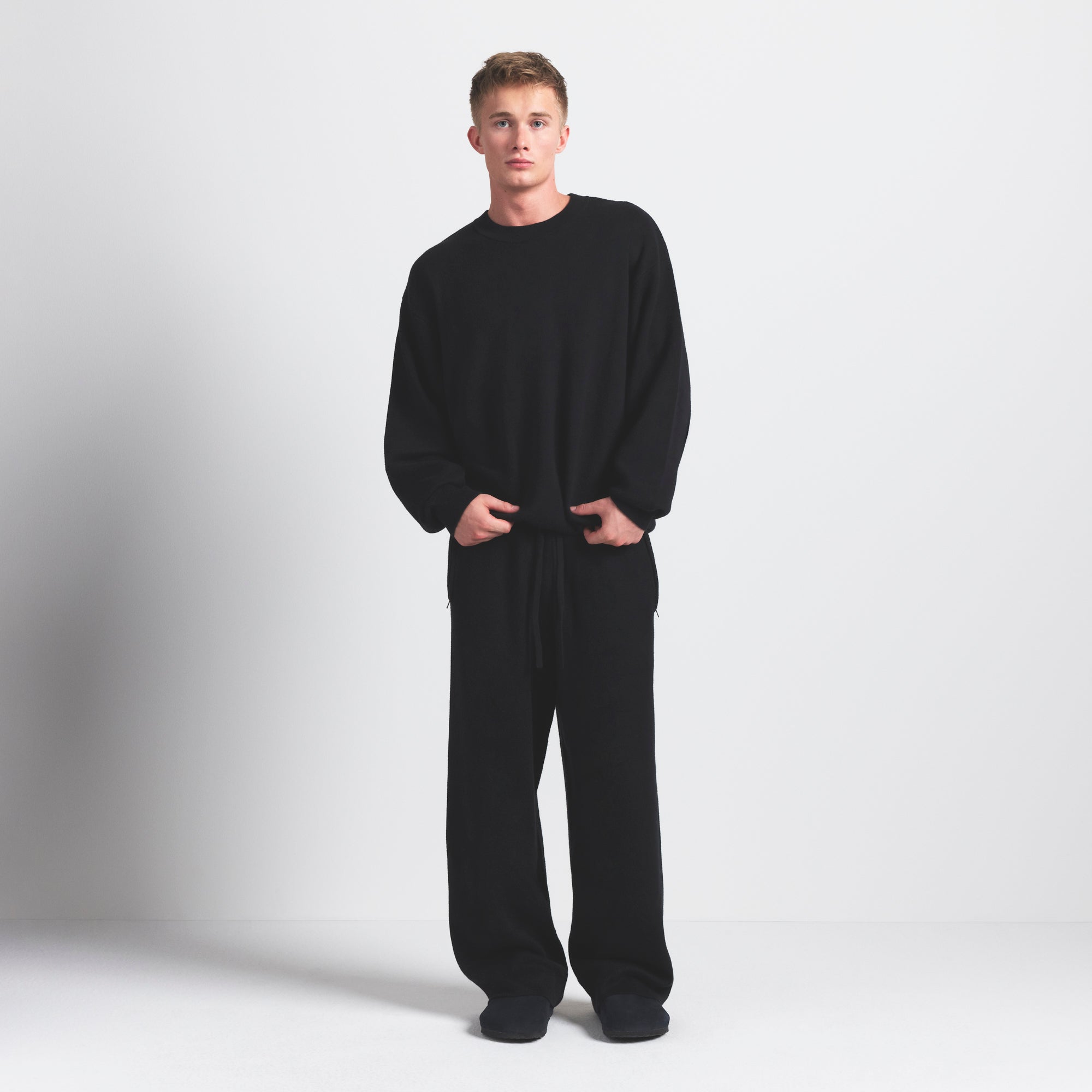 COTTON KNIT MENS SWEATER | OBSIDIAN ON A MODEL FRONT VIEW @ | FOCUS: 0.0, 1.0, 0.9