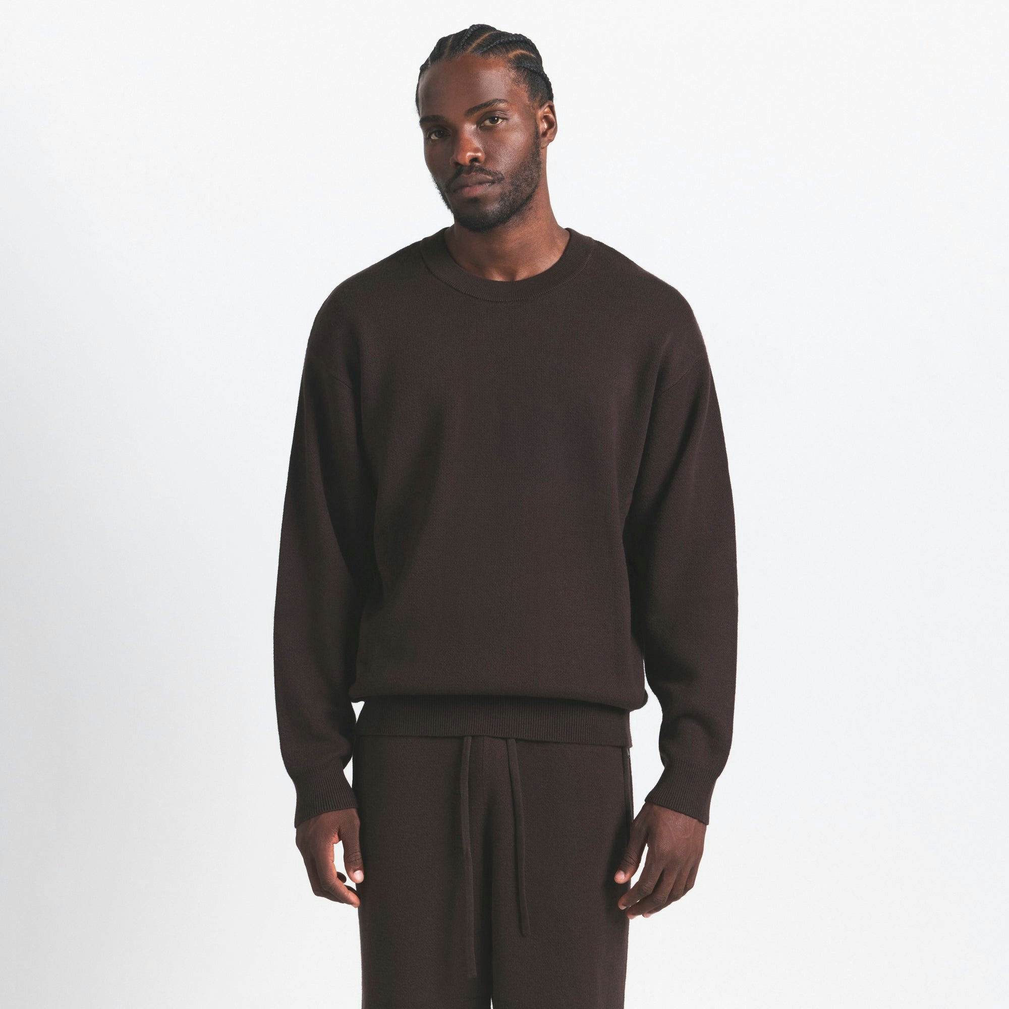 COTTON KNIT MENS SWEATER | PHOENIX ON A MODEL SIDE VIEW @ | FOCUS: 0.0, 1.0, 0.9