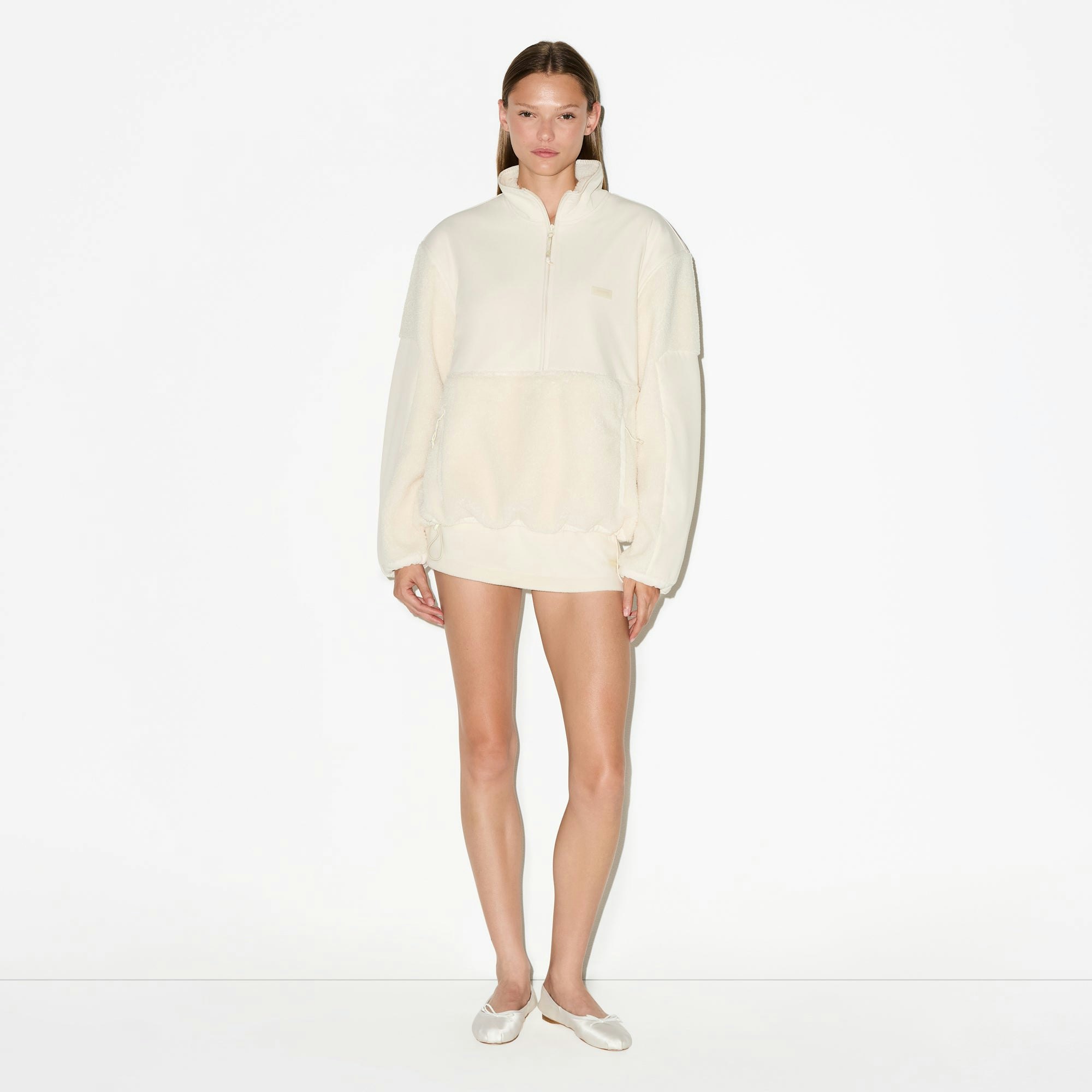 TEDDY HALF ZIP UP PULLOVER | ECRU ON A MODEL FRONT VIEW @ | FOCUS: 0.0, 1.0, 0.9