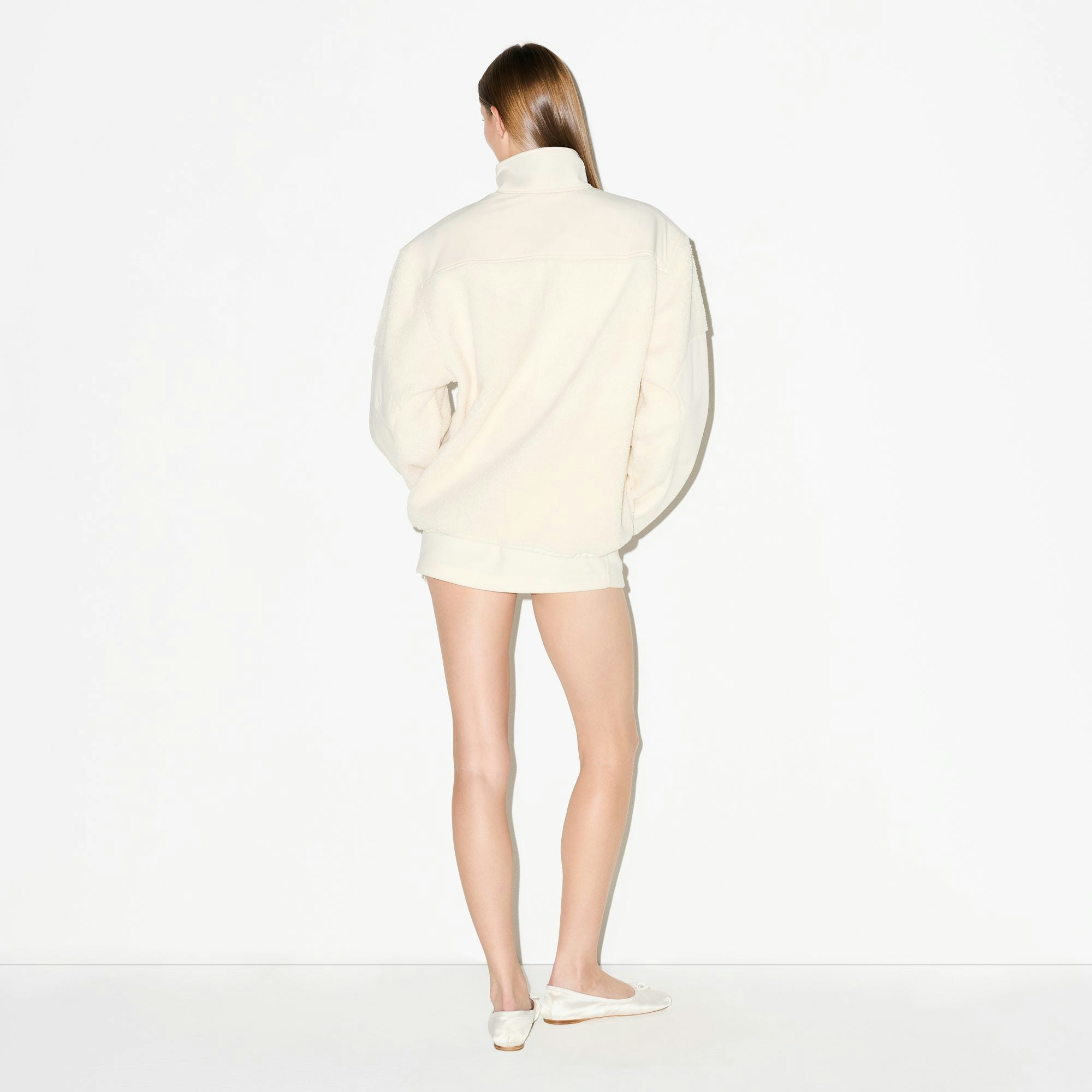 TEDDY HALF ZIP UP PULLOVER | ECRU ON A MODEL FRONT VIEW @ | FOCUS: 0.0, 1.0, 0.9