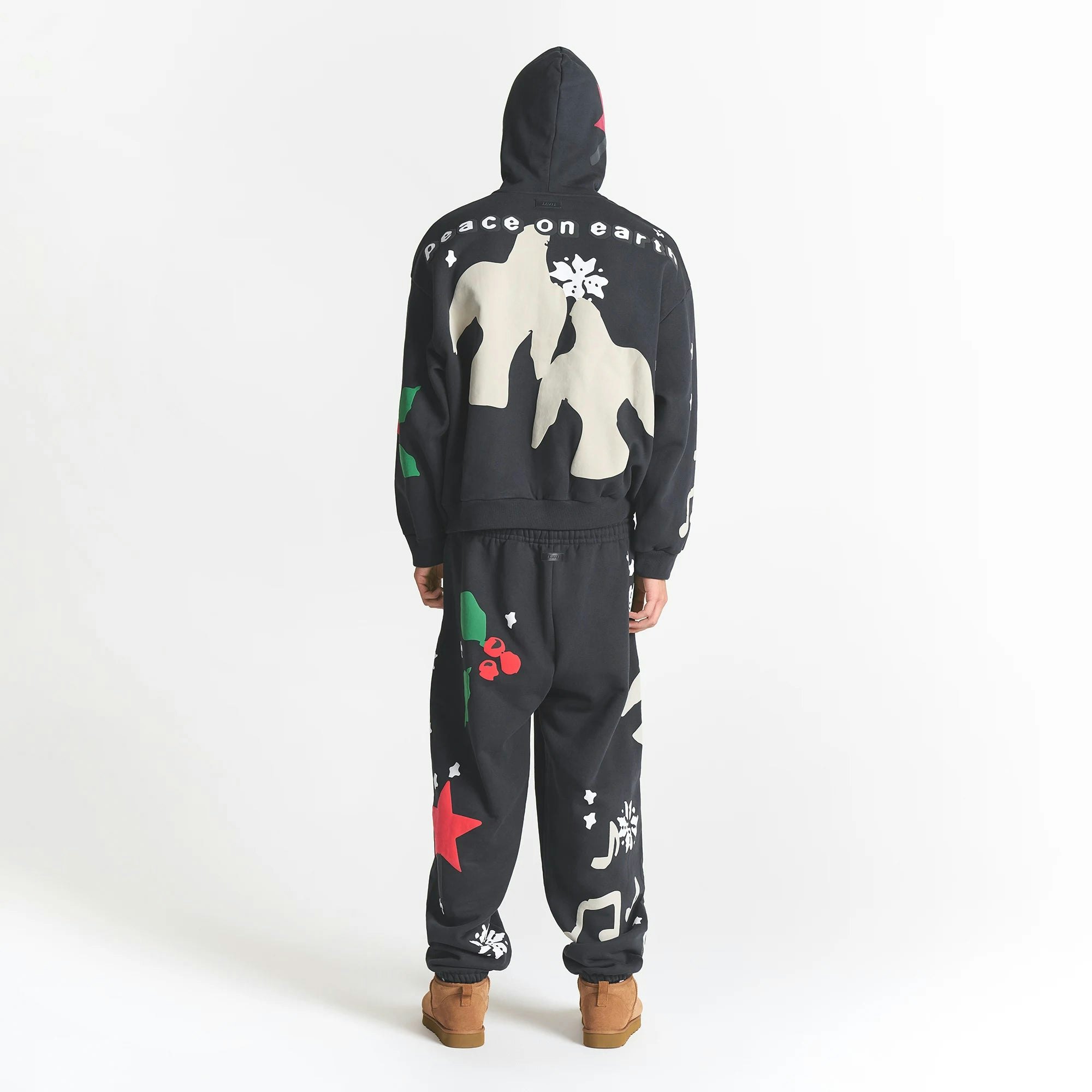 CACTUS PLANT FLEA MARKET X SKIMS HEAVYWEIGHT FLEECE MENS RELAXED ZIP UP HOODIE | ONYX TEDDY BEAR PRINT ON A MODEL BACK VIEW @ | FOCUS: 0.0, 1.0, 0.9